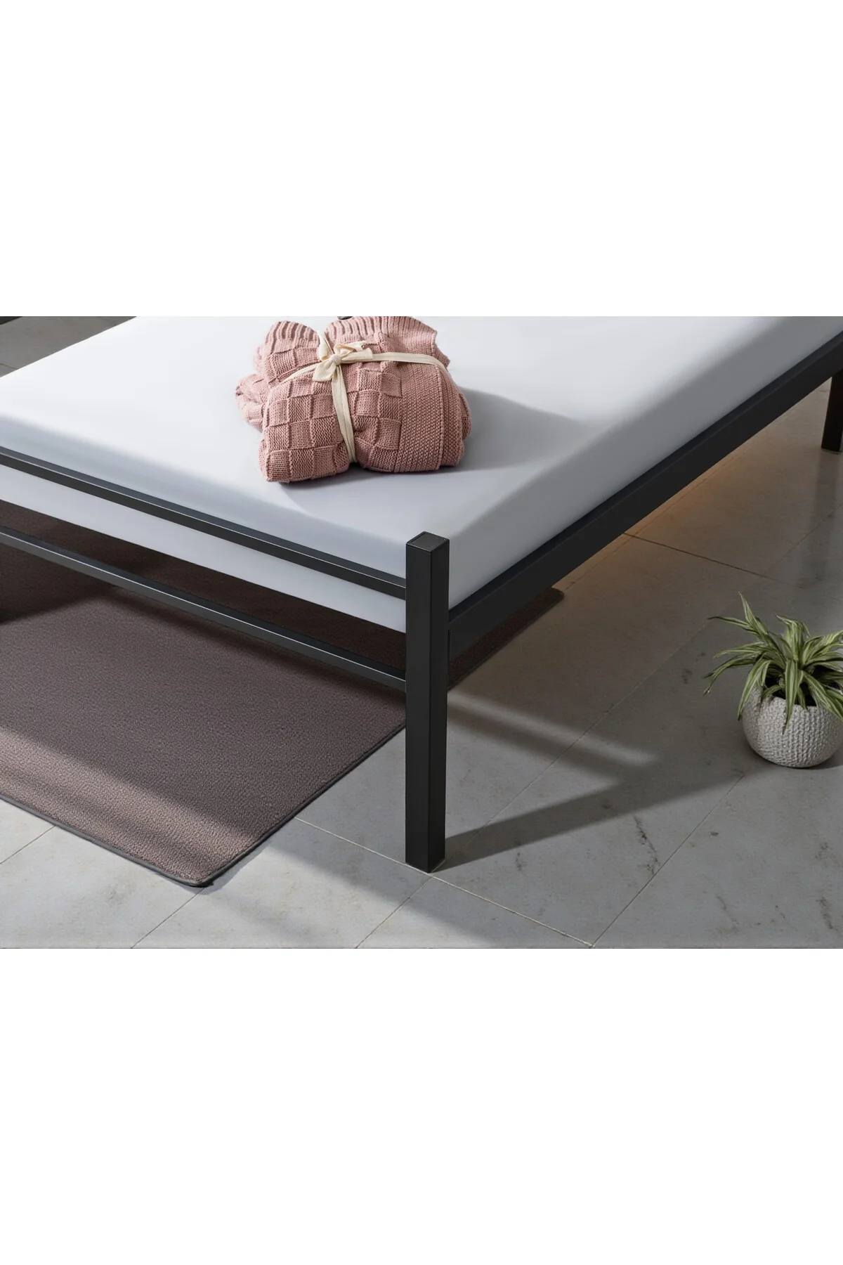 SERENİTA SERİSİ TEK KİŞİLİK METAL SİYAH KARYOLA,FERFORJE SİYAH KARYOLA 120X200 - fursimo Görsel 3