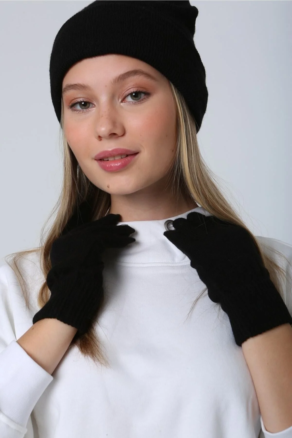 Unisex Siyah Örme Eldiven Eld01 - Luminos Butik Görsel 5