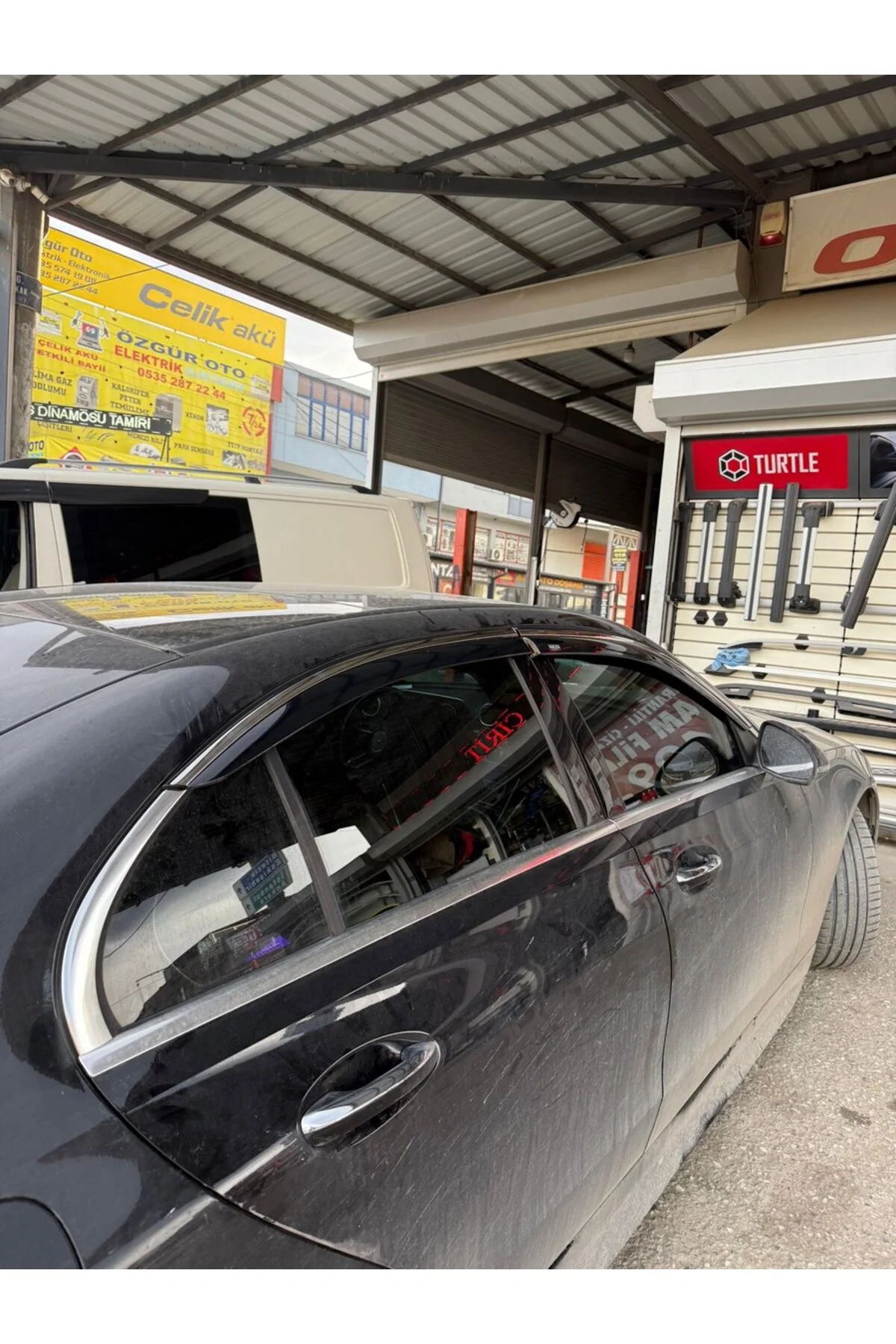 Mercedes C Serisi W206 2021 ve Sonrası Kromlu Cam Rüzgarlığı - Niken Görsel 5
