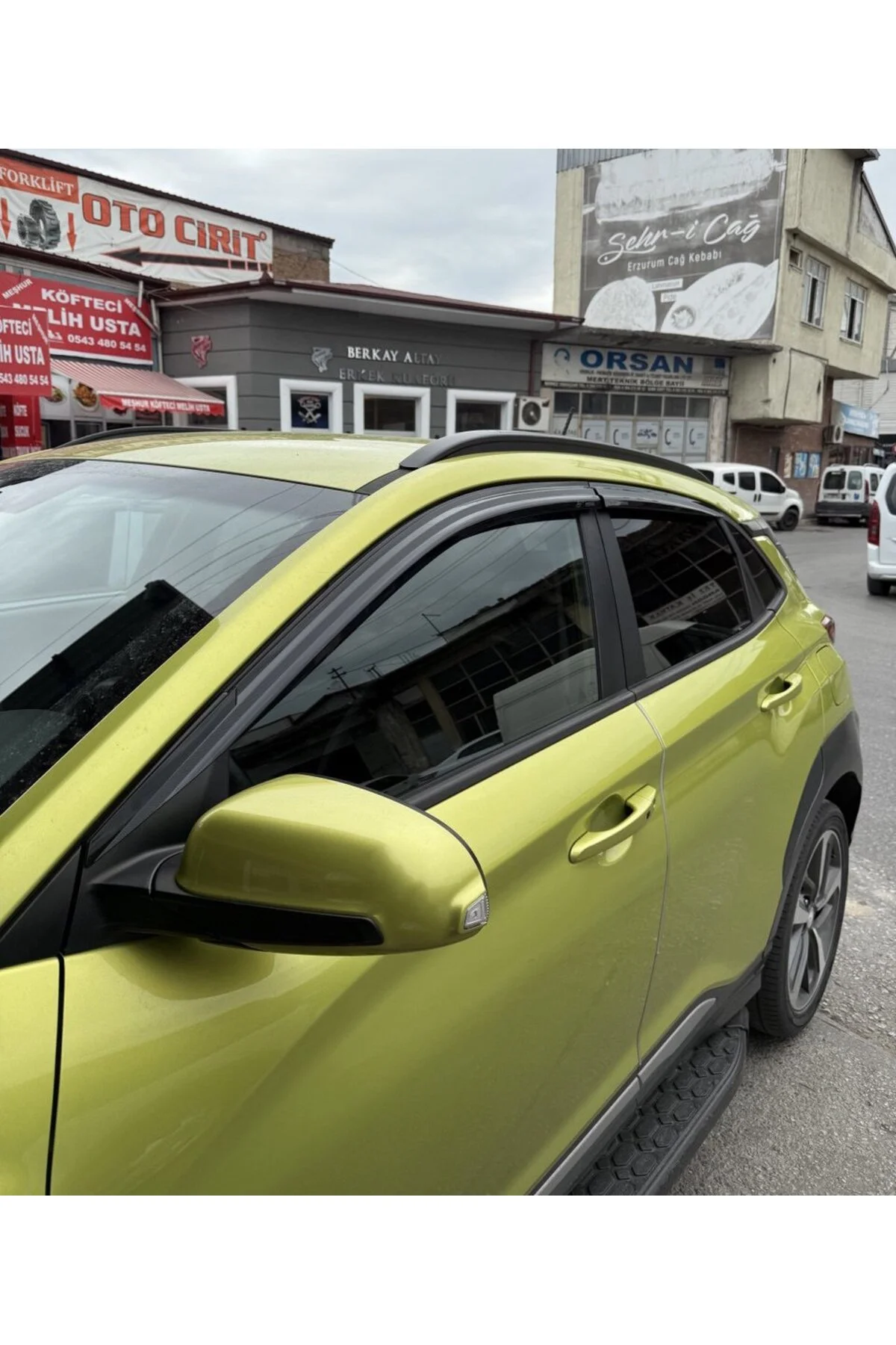 Hyundai Kona 2018-2023 Arası Cam Rüzgarlık OEM (Made in Korea) - OTOCİRİT Görsel 2