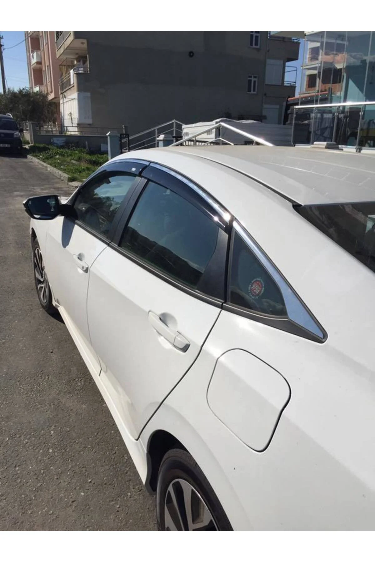 Chevrolet cruze cam rüzgarlığı kromlu - Niken Görsel 2