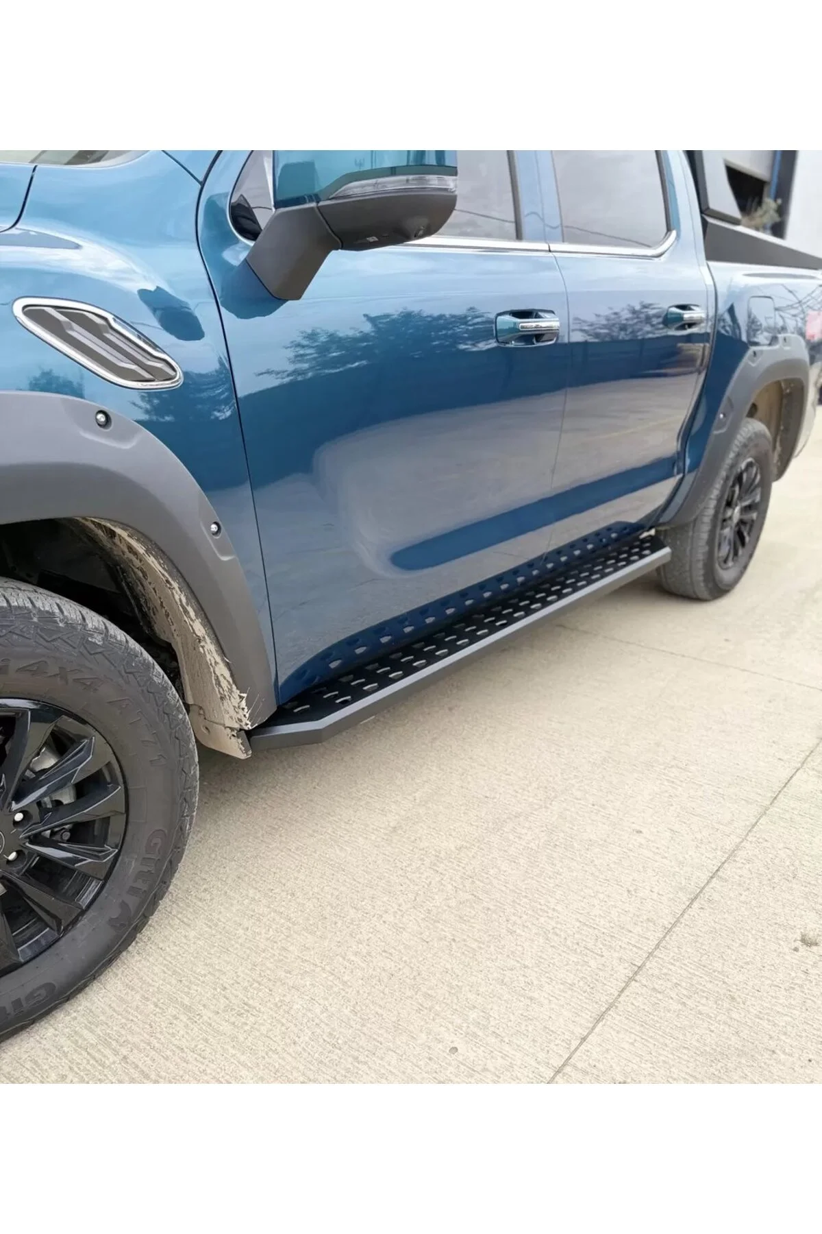 Foton Tunland V9 Model Uyumlu Yan Basamak Seti Q30 - AQM4WD Görsel 3