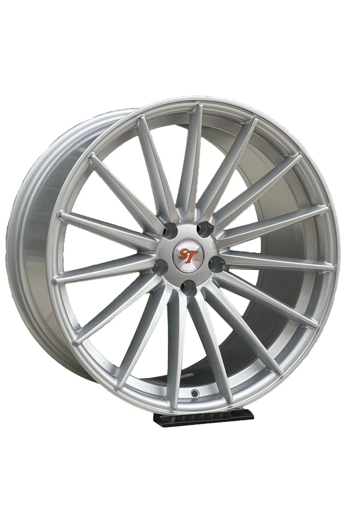 Jant Göbek Arma İthal Metal ST Racing Dizayn - OTOCİRİT Görsel 3