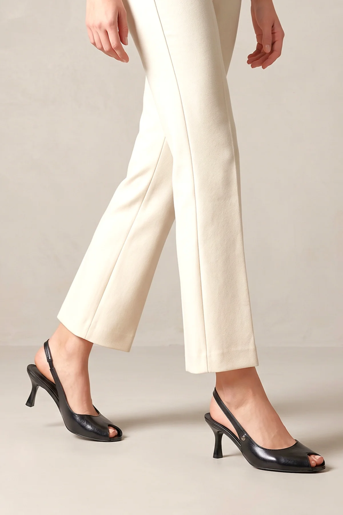Calvera Peep Toe Fındık Burun (4/6 cm) Siyah Rugan Kadın Topuklu Ayakkabı - Gökhan Talay Görsel 3