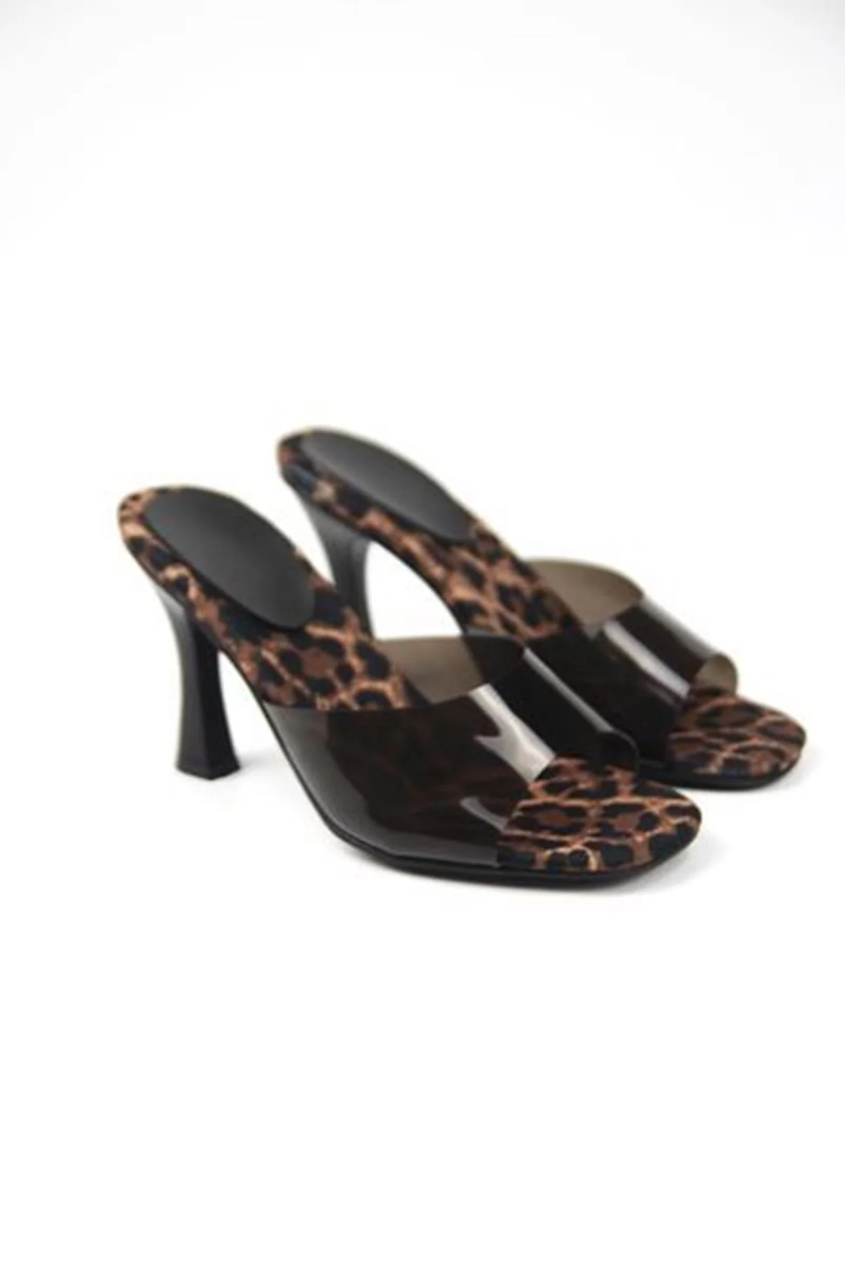 Hannah Kadın Leopar Desen Tabanlı Siyah Şeffaf Şeritli Orta Topuklu (8 CM) Topuklu Ter - Gökhan Talay Görsel 3