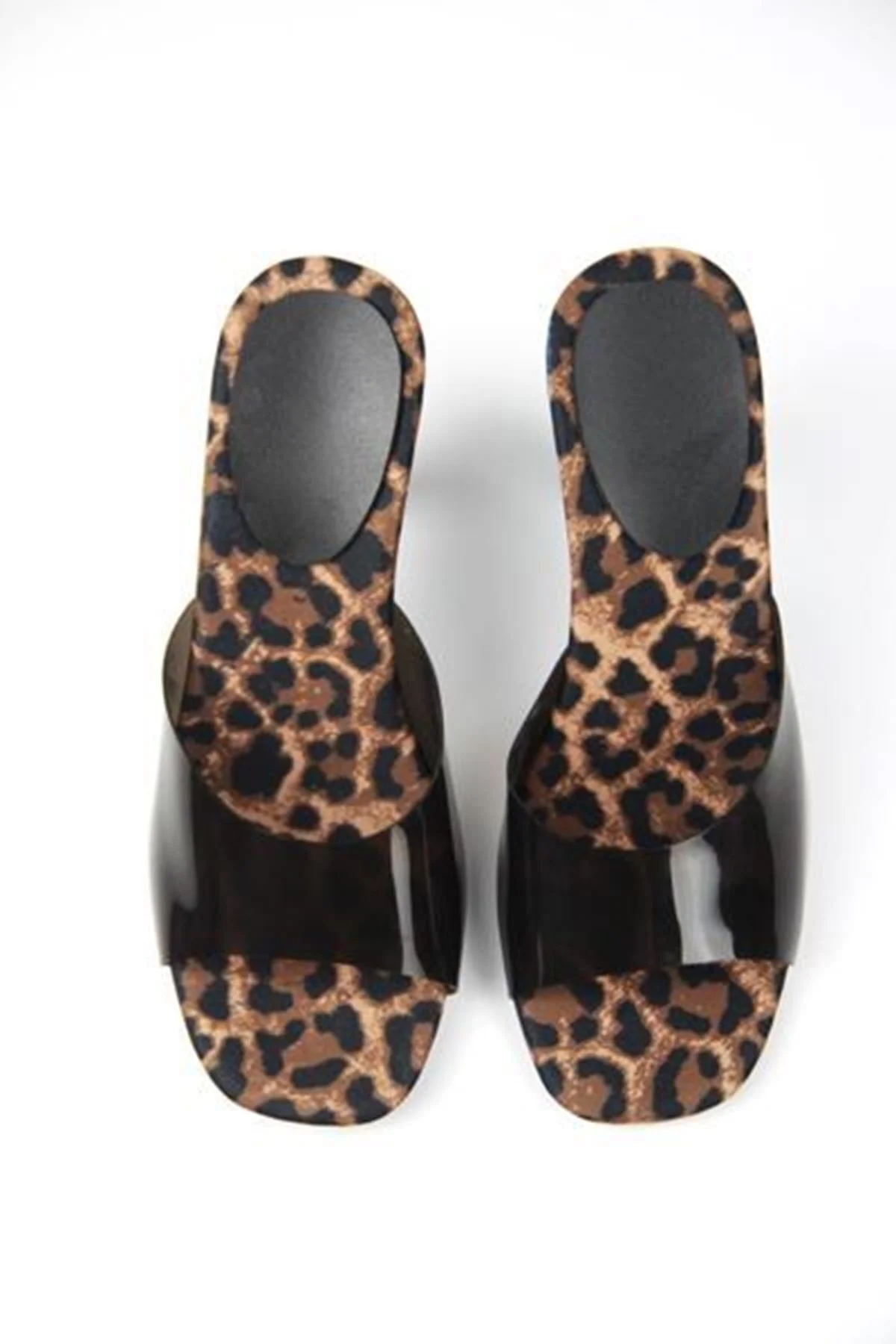 Hannah Kadın Leopar Desen Tabanlı Siyah Şeffaf Şeritli Orta Topuklu (8 CM) Topuklu Ter - Gökhan Talay Görsel 5