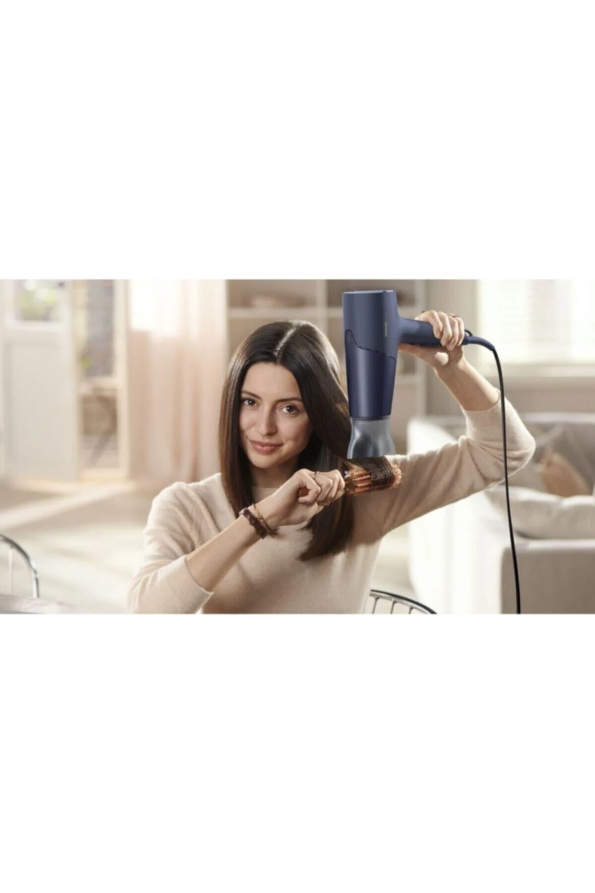 Essential Series 2300 W Iyonizer Saç Kurutma Makinesi, Lacivert - Philips Görsel 2