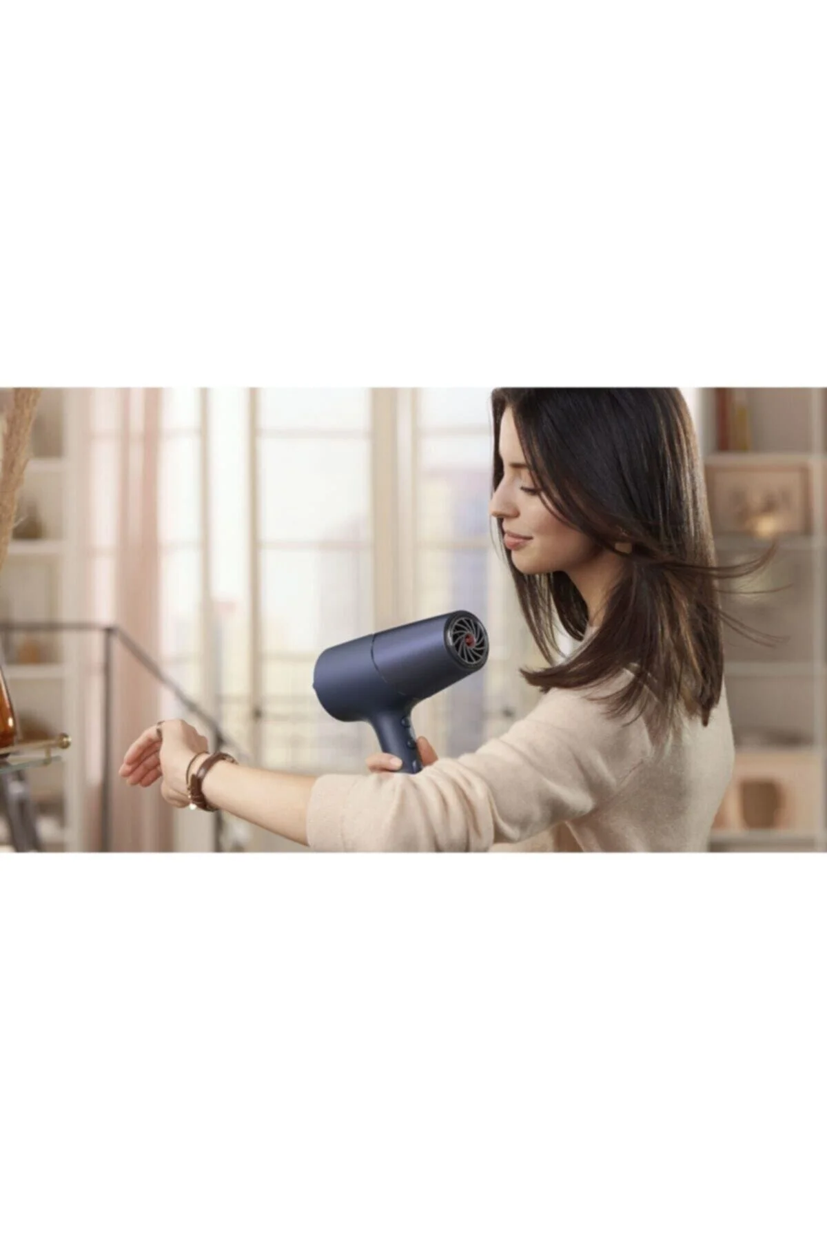 Essential Series 2300 W Iyonizer Saç Kurutma Makinesi, Lacivert - Philips Görsel 4