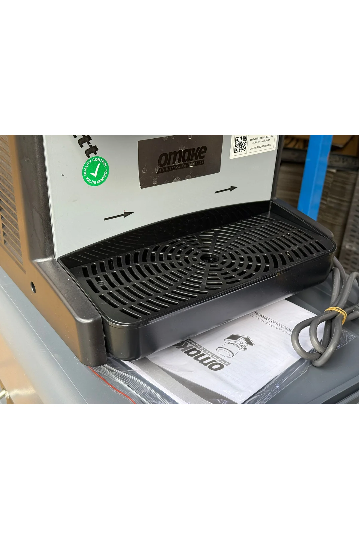 Omake Karıştrıcılı Şerbetlik 22 Litre SBY01.E11 Siyah - omake Görsel 2