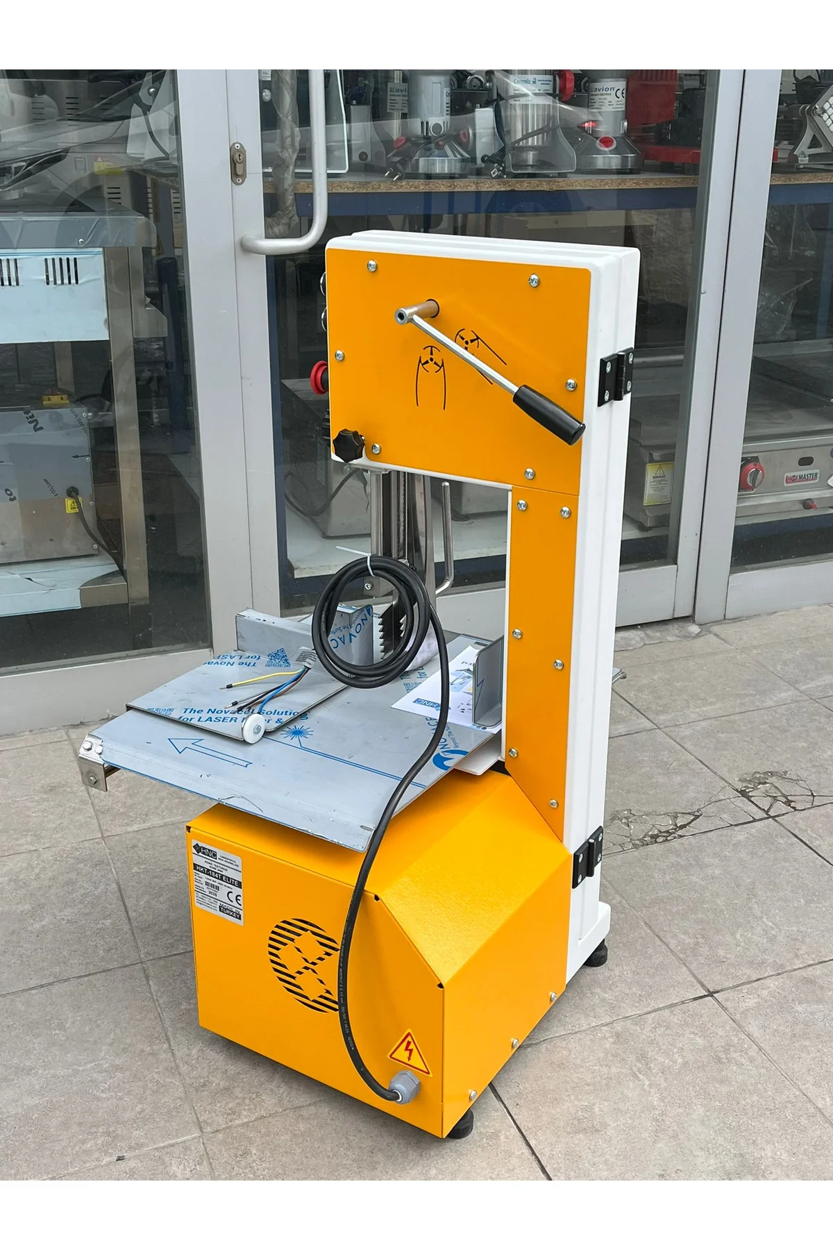 Hnc Elite Et Kemik Testeresi Yeni Model Otomatik Gergi 1,5 Kw 2 Beygir 220V - hnc-makina Görsel 4