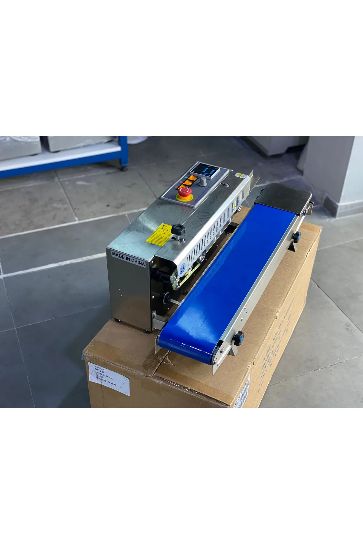 Lavion FRD 750 Paslanmaz Konveyörlü Otomatik Yatay Poşet Ağzı Kapatma Makinesi - makpack Görsel 6