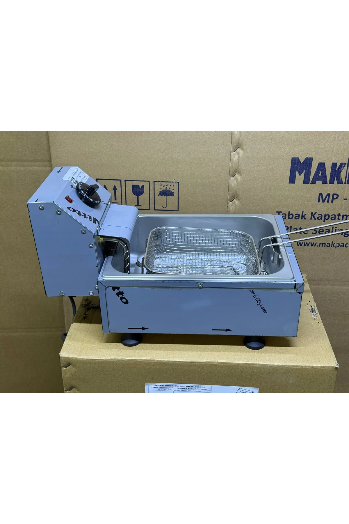 Omake Elektrikli Fritöz 3 Litre Elektrikli 220 V