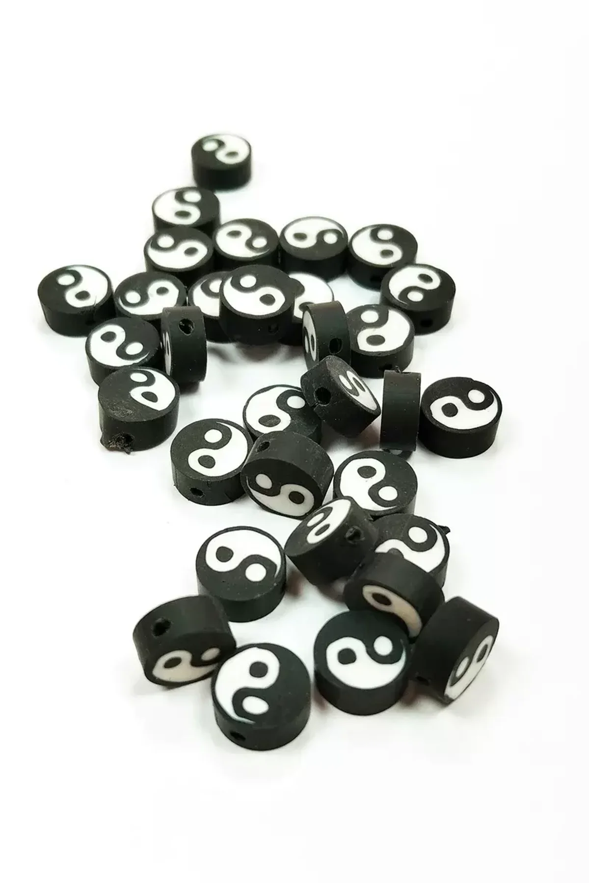 30 Adet 10 mm Polimer Kil Fimo Boncuk Takı Bileklik + 1 Metre Lastikli Misina Hediye - Yin Yang - Just Cheap Store Görsel 2