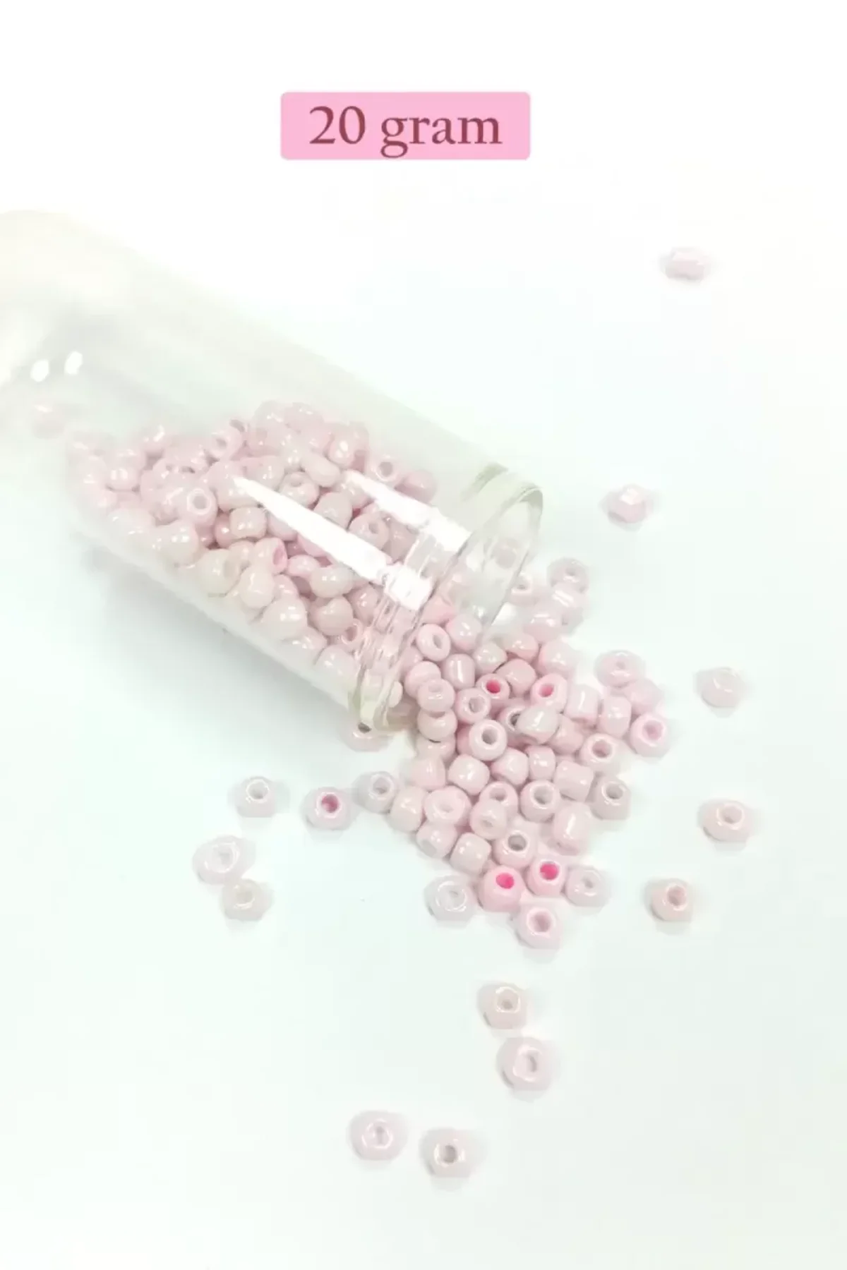 Dökme Cam Kum Boncuk Büyük Boy (6/0) 4 mm - 20 Gram - Toz Pembe - BNC077