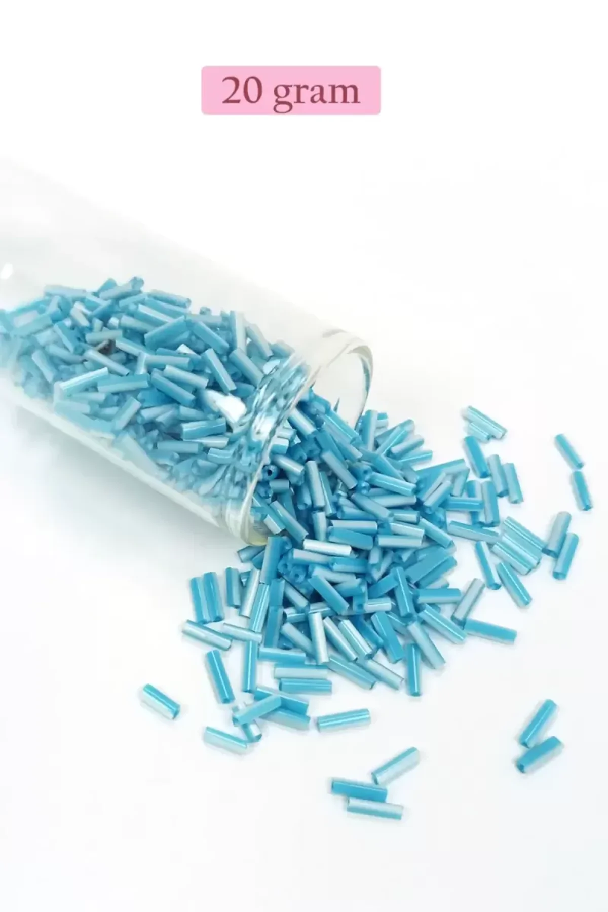 Uzun Boru Kesme Boncuk Çap 2mm Uzunluk 10 mm - 20 Gram - Açık Mavi Beyaz - BNC240