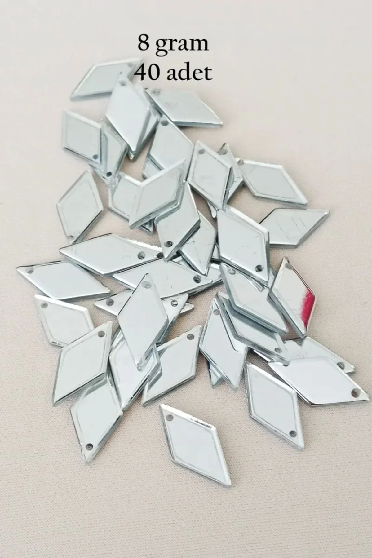 Oya Abiye Bileklik Kolye Pleksi Metalik Plastik Pul Gümüş Renk 8 gram 40 adet - BNC517 - Just Cheap Store Görsel 3