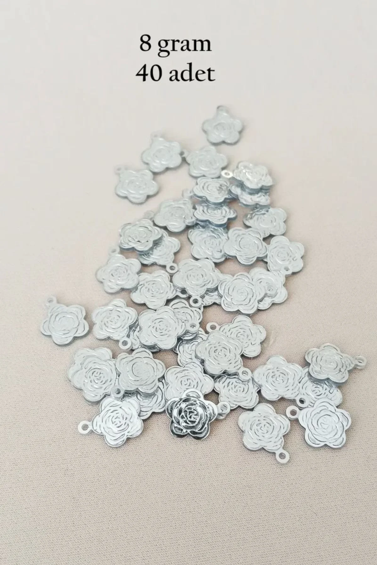 Oya Abiye Bileklik Kolye Pleksi Metalik Plastik Pul Gümüş Renk 8 gram 40 adet - BNC524 - Just Cheap Store Görsel 3