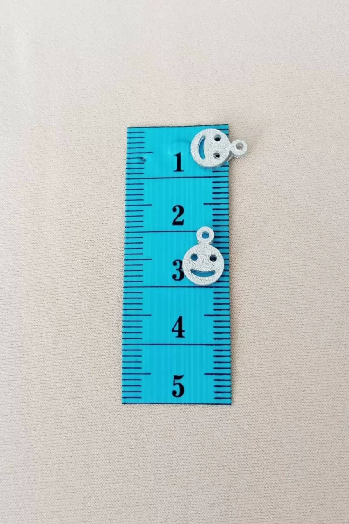 Oya Abiye Bileklik Kolye Pleksi Metalik Plastik Pul Gümüş Renk 8 gram 85 adet - BNC525 - Just Cheap Store Görsel 2