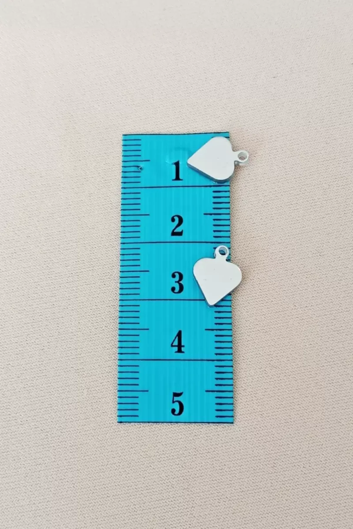 Oya Abiye Bileklik Kolye Pleksi Metalik Plastik Pul Gümüş Renk 8 gram 70 adet - BNC530 - Just Cheap Store Görsel 2
