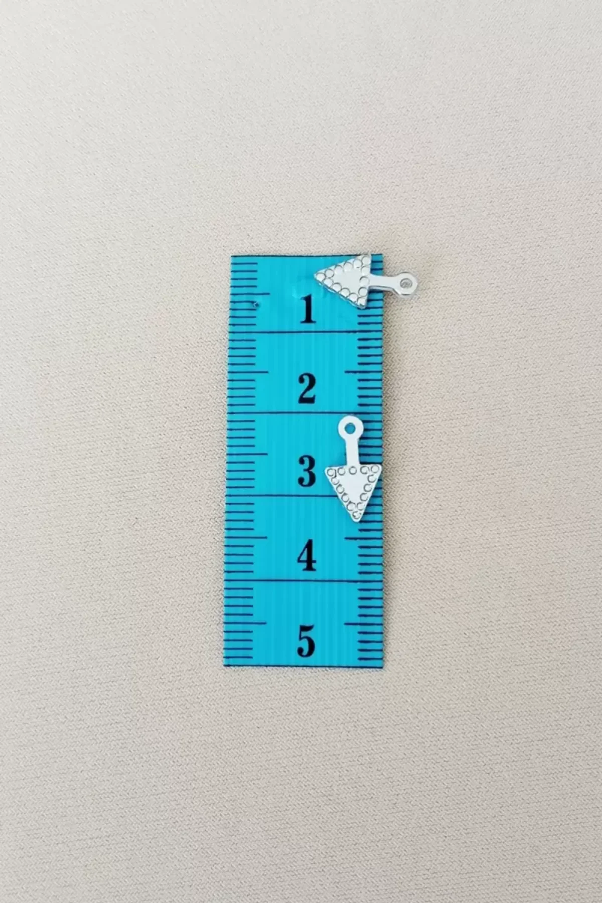 Oya Abiye Bileklik Kolye Pleksi Metalik Plastik Pul Gümüş Renk 24 gram 285 adet - BNC565 - Just Cheap Store Görsel 2