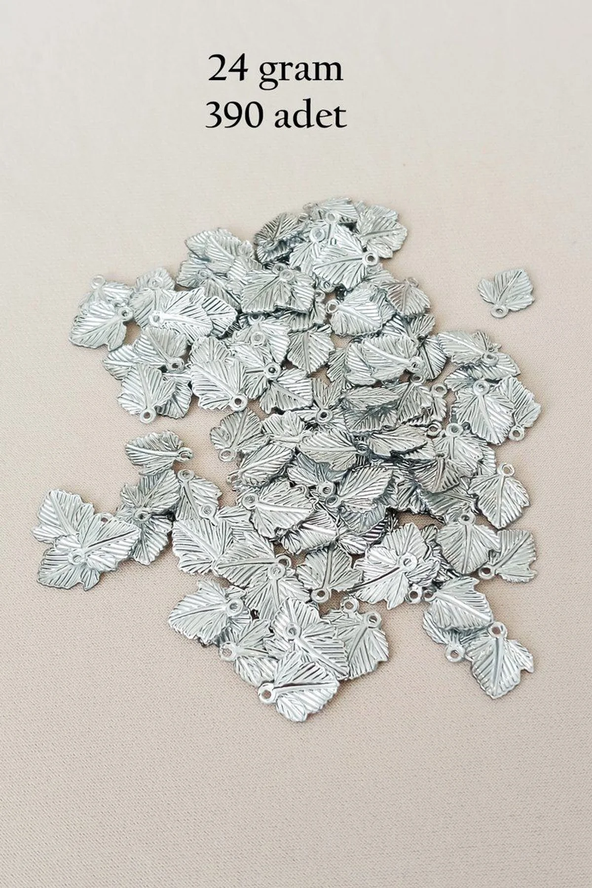 Oya Abiye Bileklik Kolye Pleksi Metalik Plastik Pul Gümüş Renk 24 gram 390 adet - BNC567 - Just Cheap Store Görsel 5