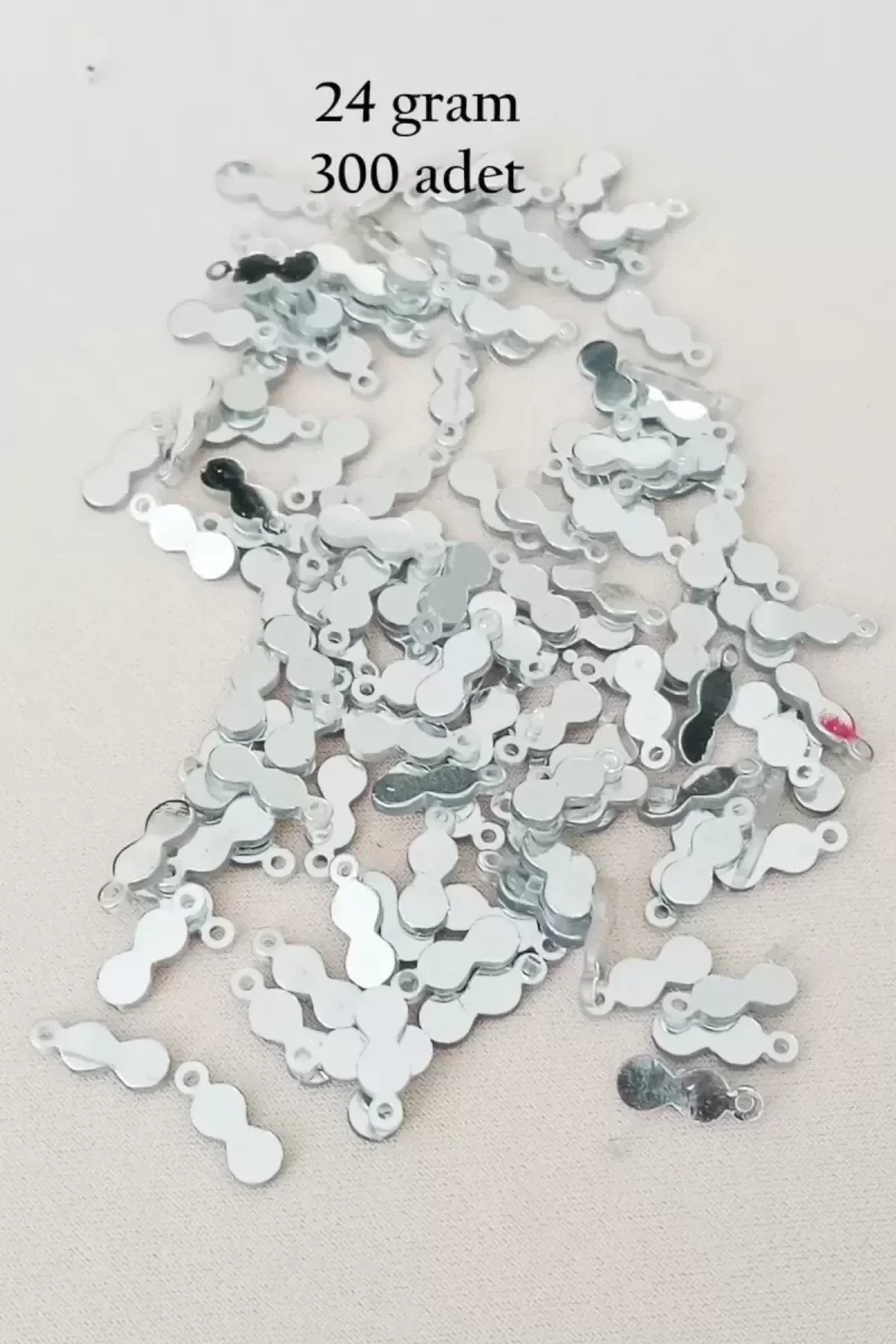 Oya Abiye Bileklik Kolye Pleksi Metalik Plastik Pul Gümüş Renk 24 gram 300 adet - BNC568
