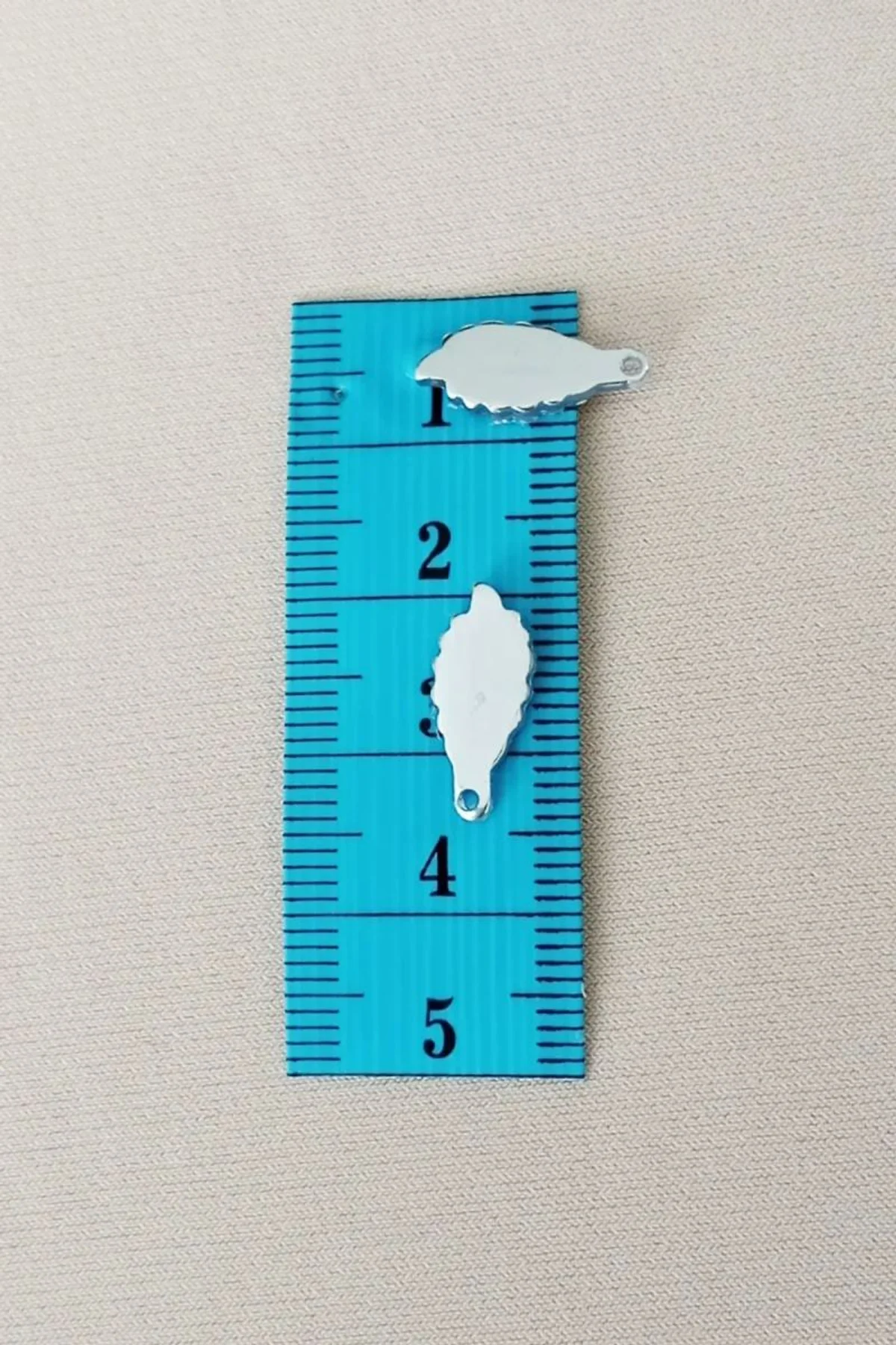 Oya Abiye Bileklik Kolye Pleksi Metalik Plastik Pul Gümüş Renk 24 gram 210 adet - BNC572 - Just Cheap Store Görsel 4