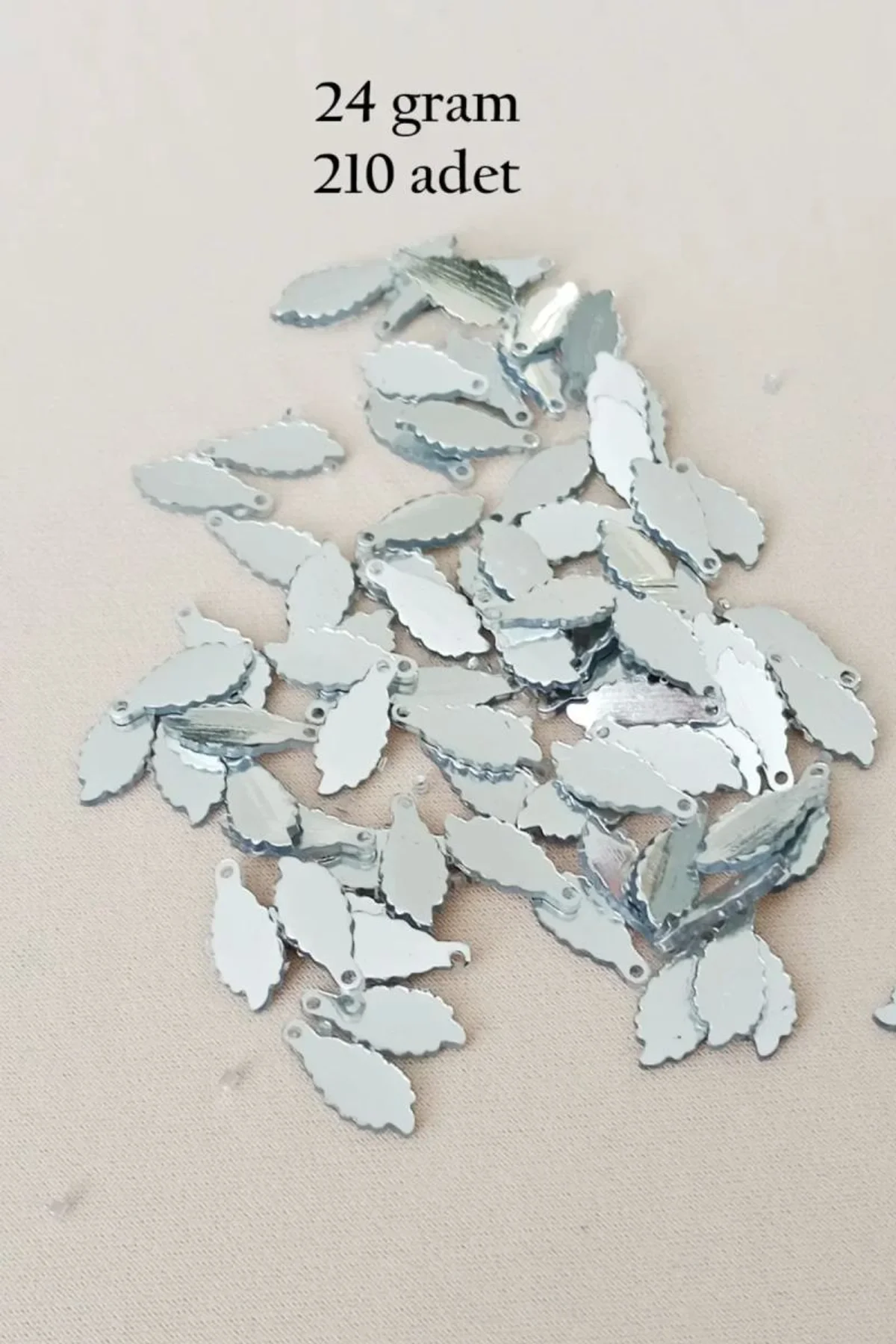 Oya Abiye Bileklik Kolye Pleksi Metalik Plastik Pul Gümüş Renk 24 gram 210 adet - BNC572 - Just Cheap Store Görsel 3