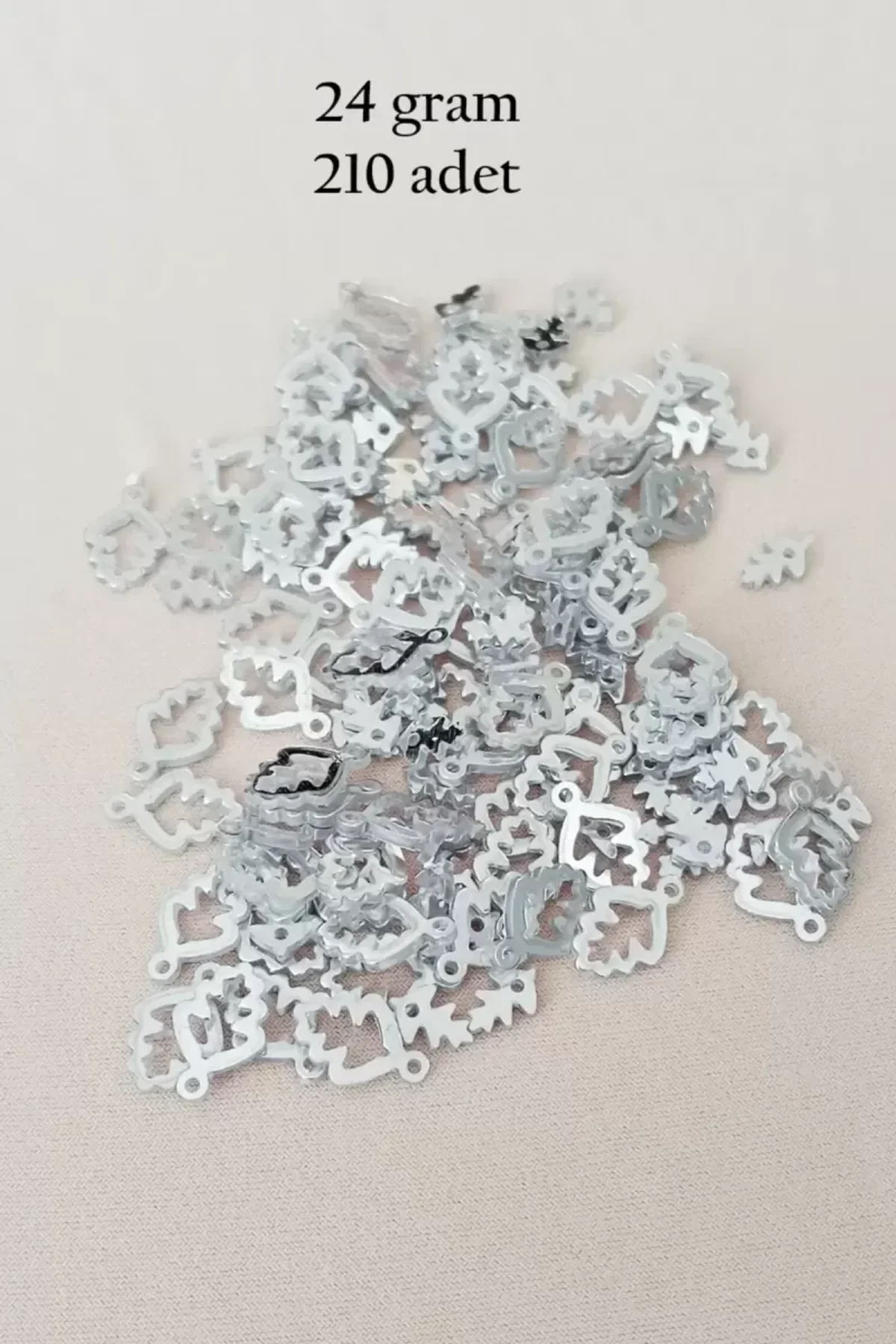Oya Abiye Bileklik Kolye Pleksi Metalik Plastik Pul Gümüş Renk 24 gram 210 adet - BNC573