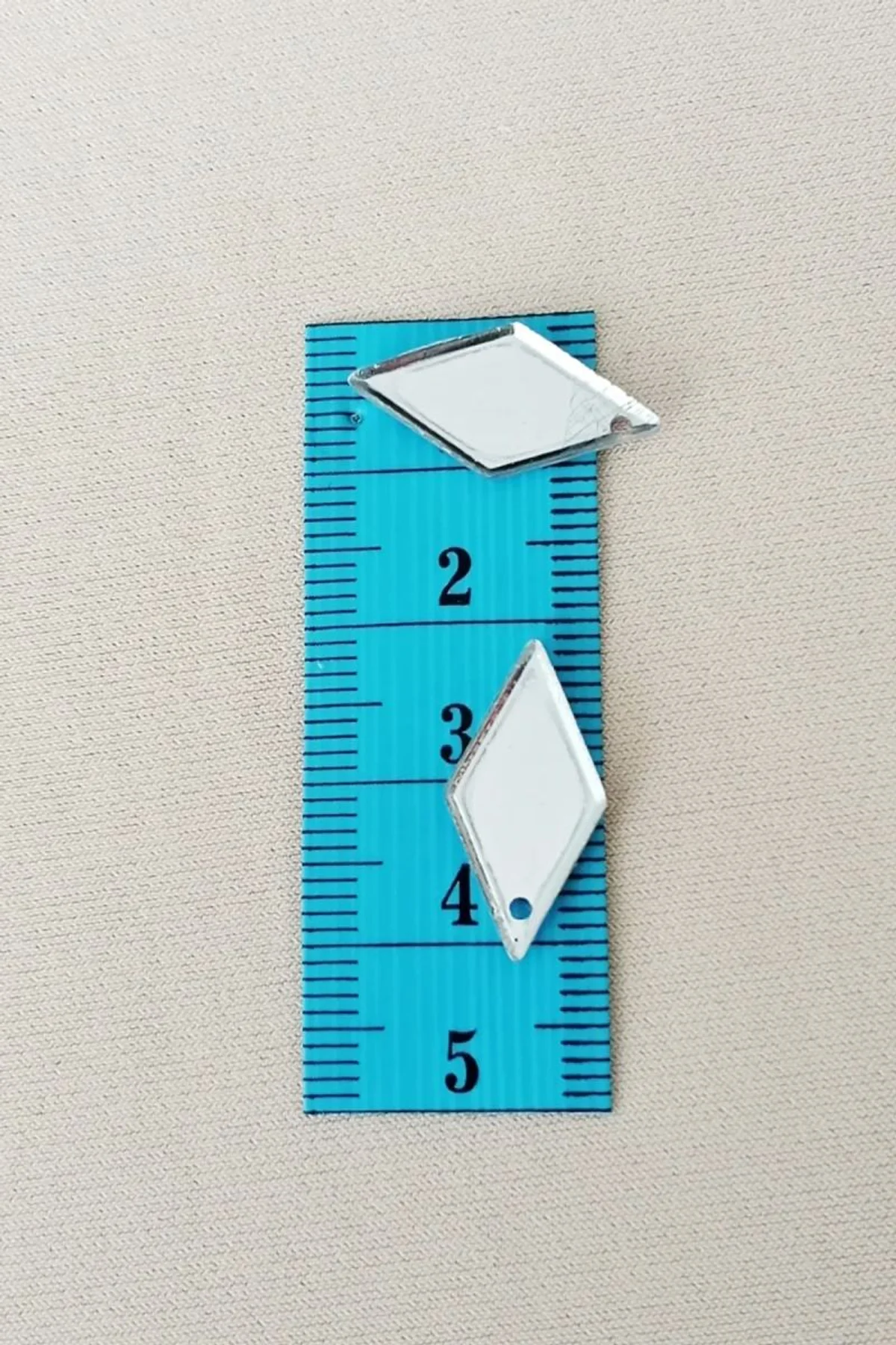 Oya Abiye Bileklik Kolye Pleksi Metalik Plastik Pul Gümüş Renk 24 gram 120 adet - BNC577 - Just Cheap Store Görsel 4