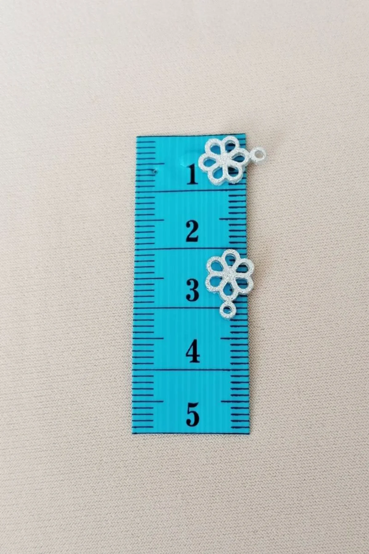 Oya Abiye Bileklik Kolye Pleksi Metalik Plastik Pul Gümüş Renk 24 gram 300 adet - BNC588 - Just Cheap Store Görsel 4