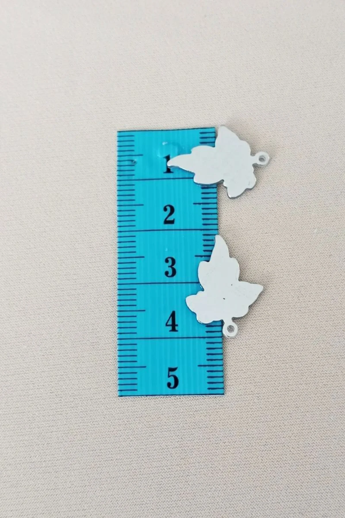 Oya Abiye Bileklik Kolye Pleksi Metalik Plastik Pul Gümüş Renk 24 gram 90 adet - BNC592 - Just Cheap Store Görsel 4