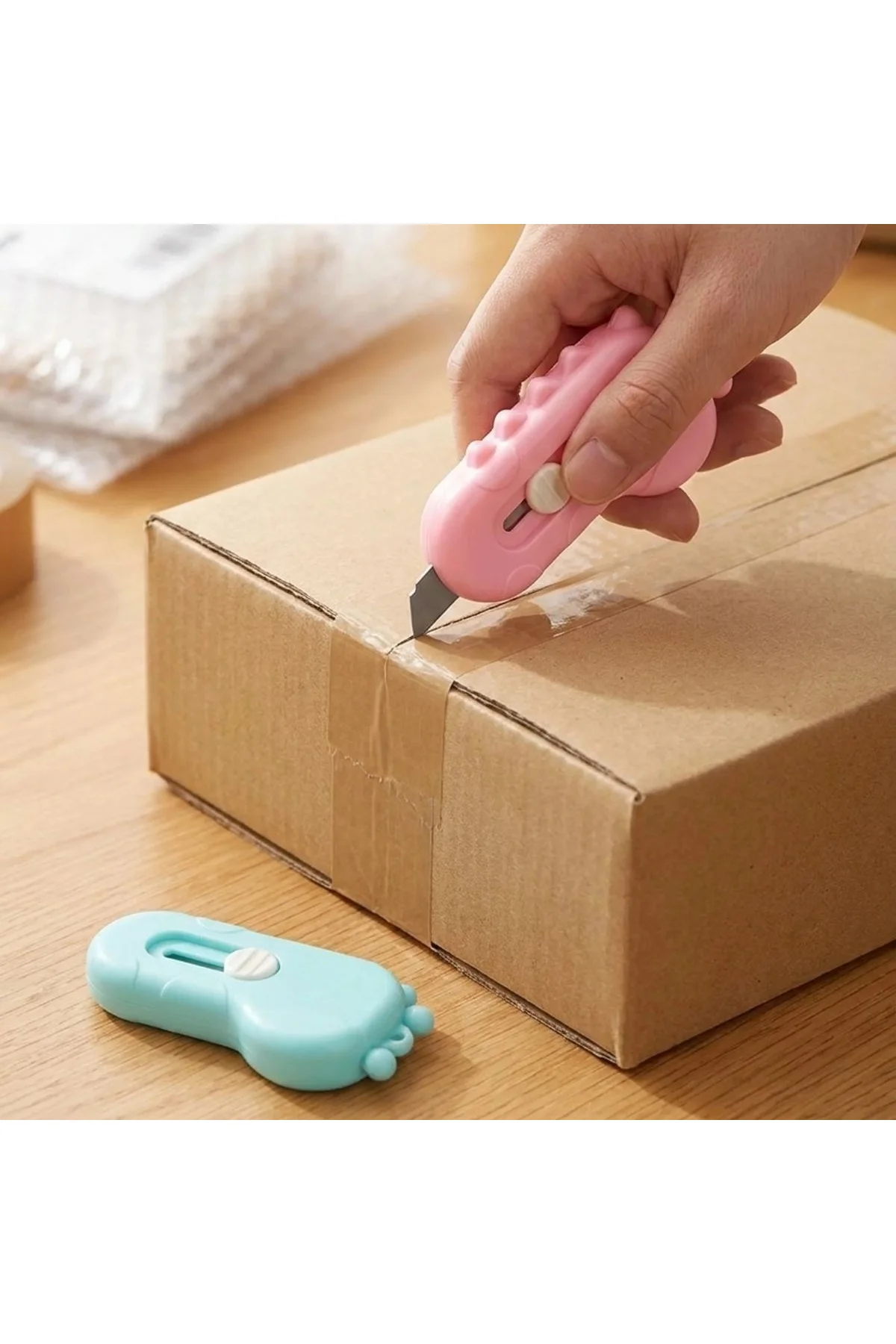 Dinozor Tasarımlı 2’li Mini Makas ve Falçata Seti – Pratik Kargo Paket Açıcı Aparat (4741)