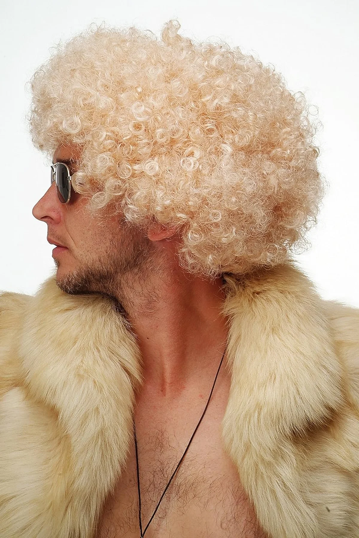 Altın Renk Kıvırcık Afro Bonus Peruk Saç Parti Peruğu Platin Gold (4741) - Just Cheap Store Görsel 5