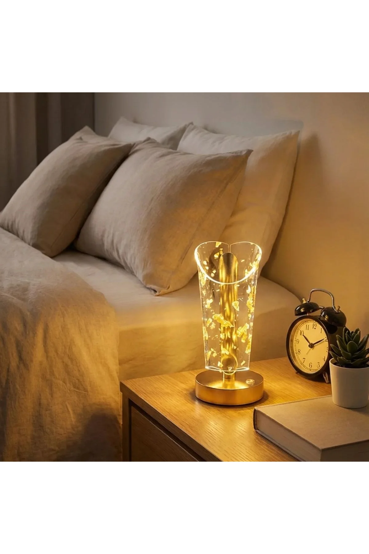 Açık Silindirik Kristal Altın Toz Model LED Masa Lambası – Gold Tabanlı, Dokunmatik, 3 Renk Işık Mod