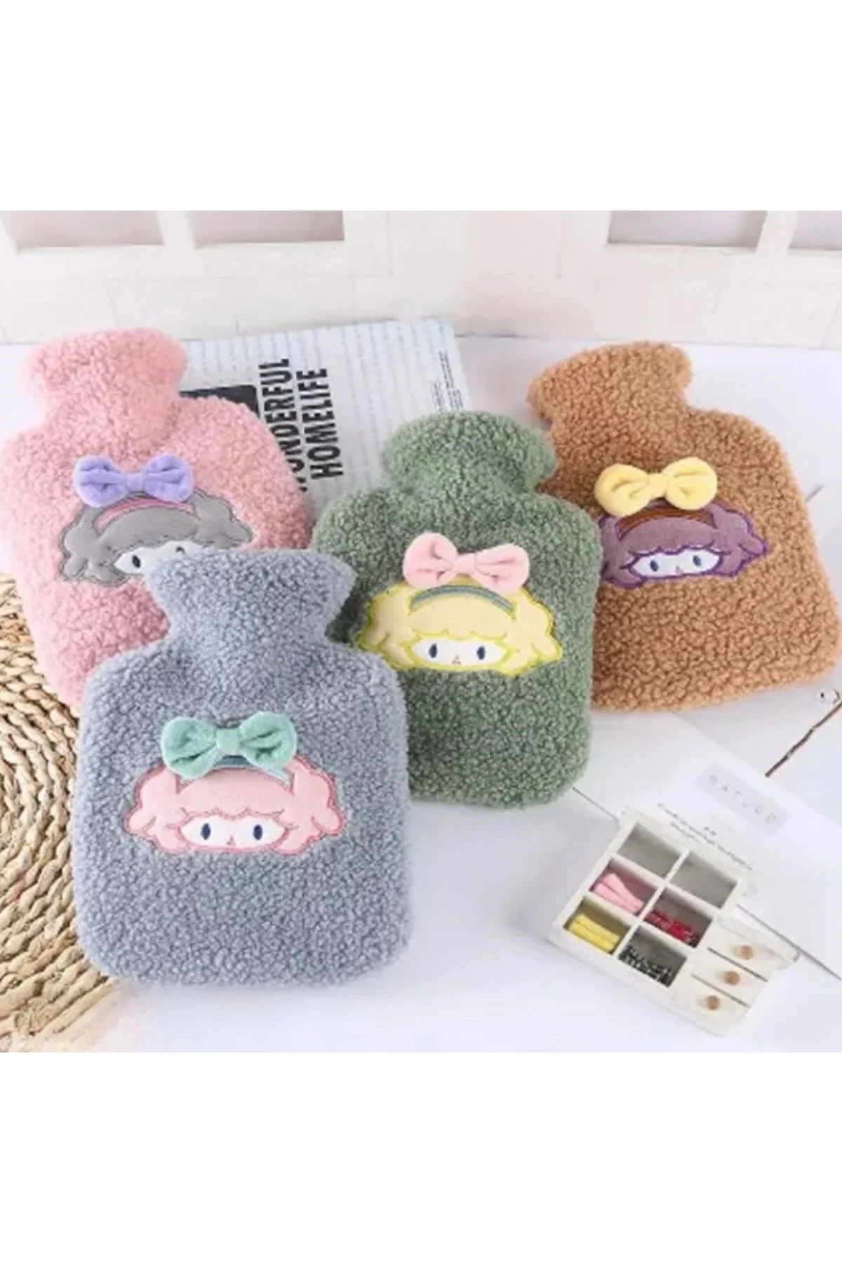 1 Litre Polar Peluş Örgülü,Kurdeleli Saçlı Kız Model Sıcak Su Torbası (4741)