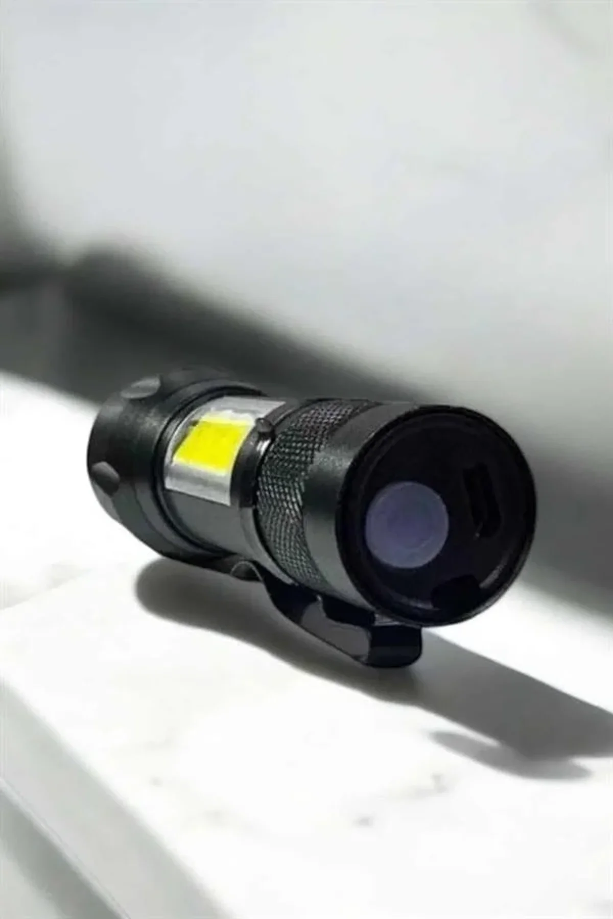Şarjlı Metal Zoomlu El Feneri Işıldak Led Işık Taşınabilir El Lambası - Just Cheap Store Görsel 2