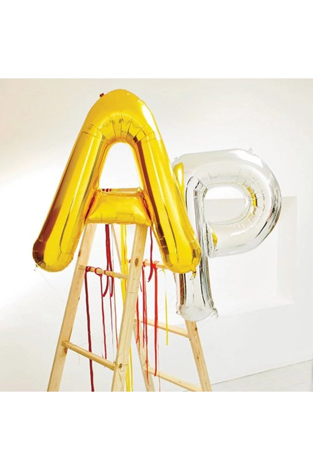T Harf Folyo Balon Gold 100 Cm - Partioutlet Görsel 2