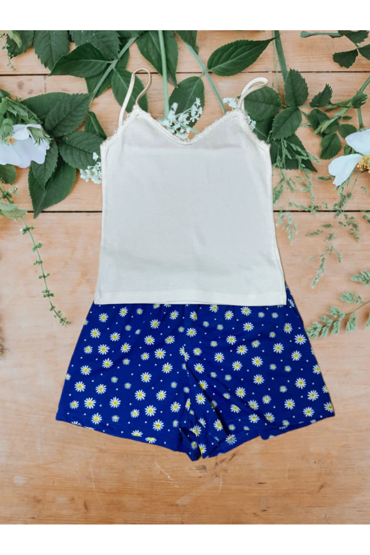 Pembecin Şortlu Pijama Takımı Babydol ip Askılı Yazlık Pamuklu Kolsuz Beyaz Askılı Mavi Çiçekli