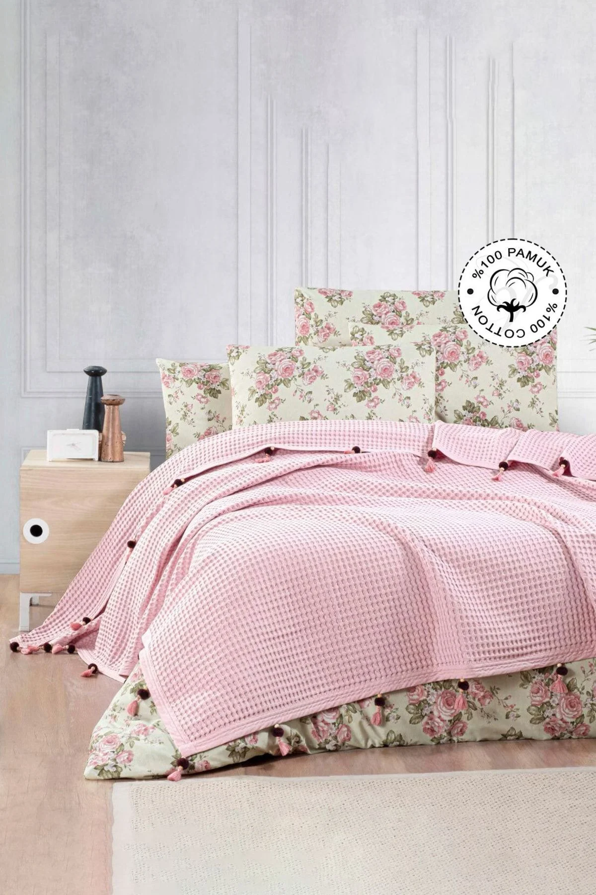 %100 Pamuklu Çift Kişilik Yatak Örtüsü Pike, Waffle Desen Ponponlu Pembe Pike