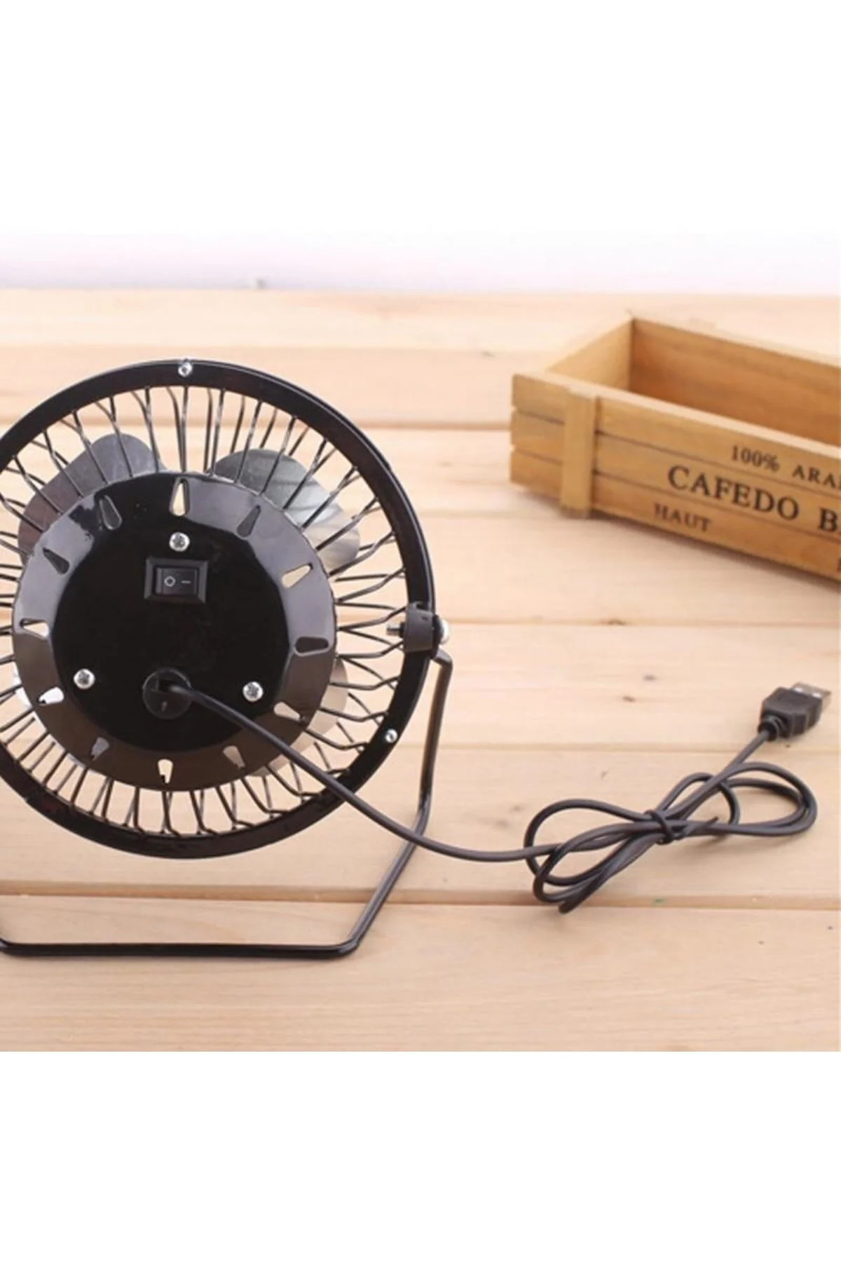 Soğutucu Serinletici Pervaneli Masaüstü Küçük Ayaklı Vantilatör Klima Usb Fan Metal Fan - Xnews Görsel 2