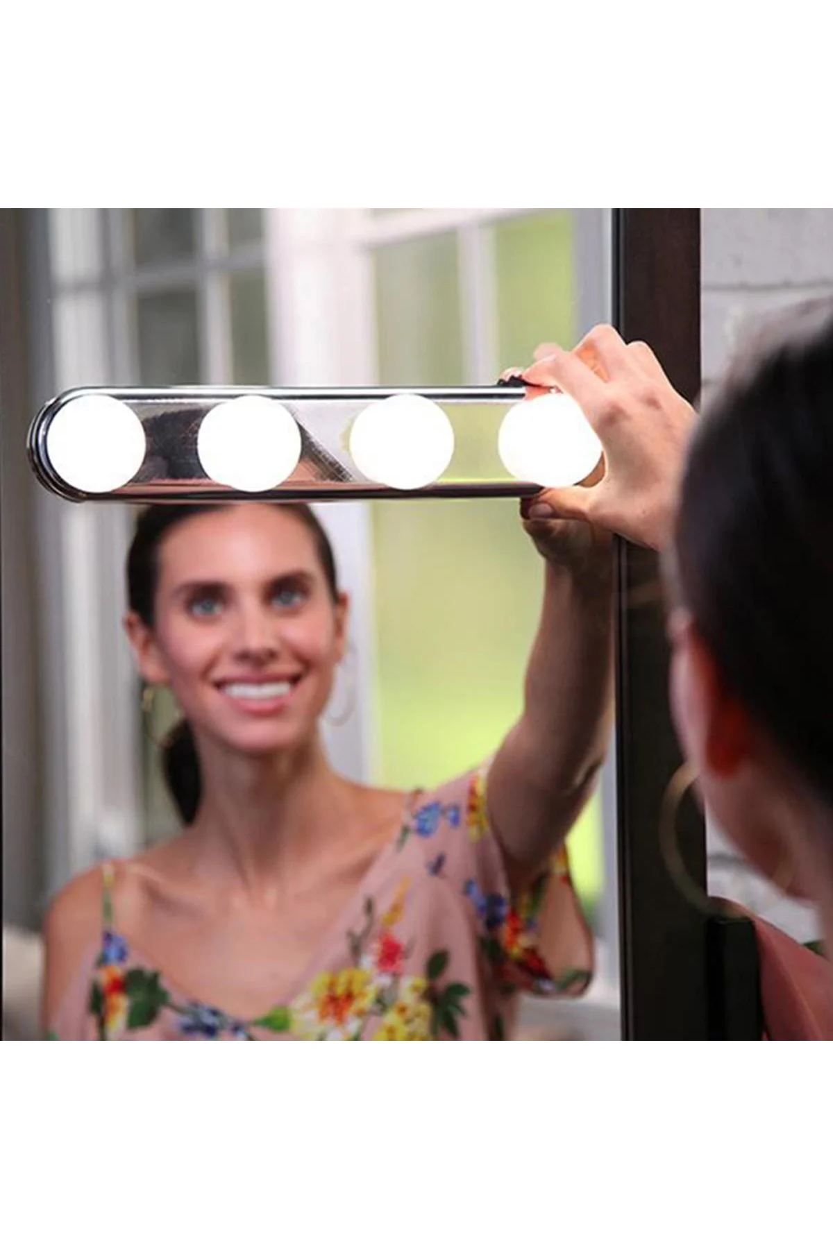 Kablosuz Parlak Banyo Stüdyo Makyaj Aynası Işığı Pilli Vantuzlu Taşınabilir 4 Led Ampul (4741)