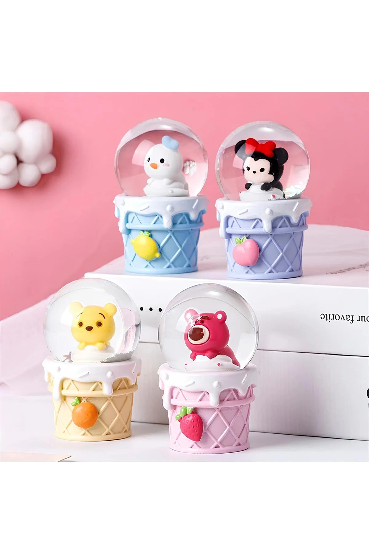 Mickey Mouse Işıklı Kar Küresi 9 Cm Alk3111