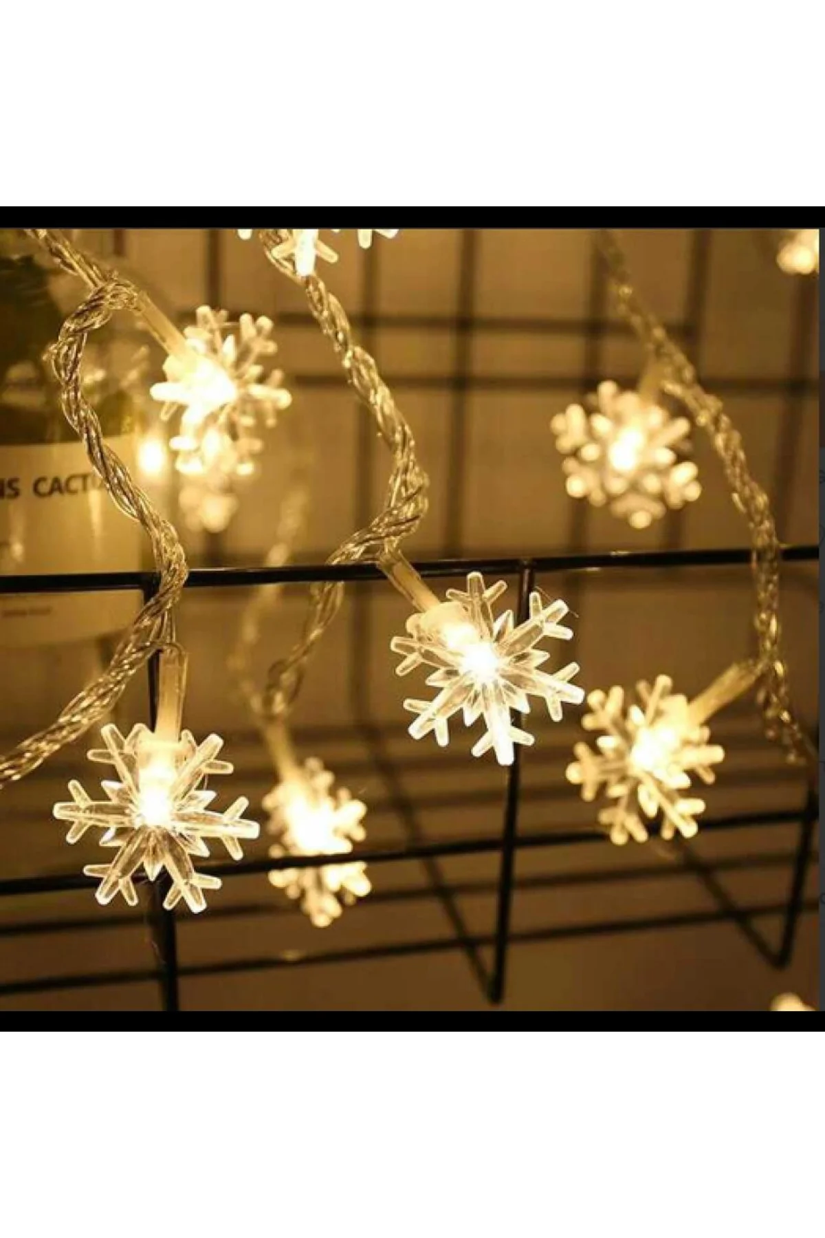 Kar Tanesi 5m 28 Led Gün Işığı Kar Tanesi:4cm Pilli 2 Kademeli