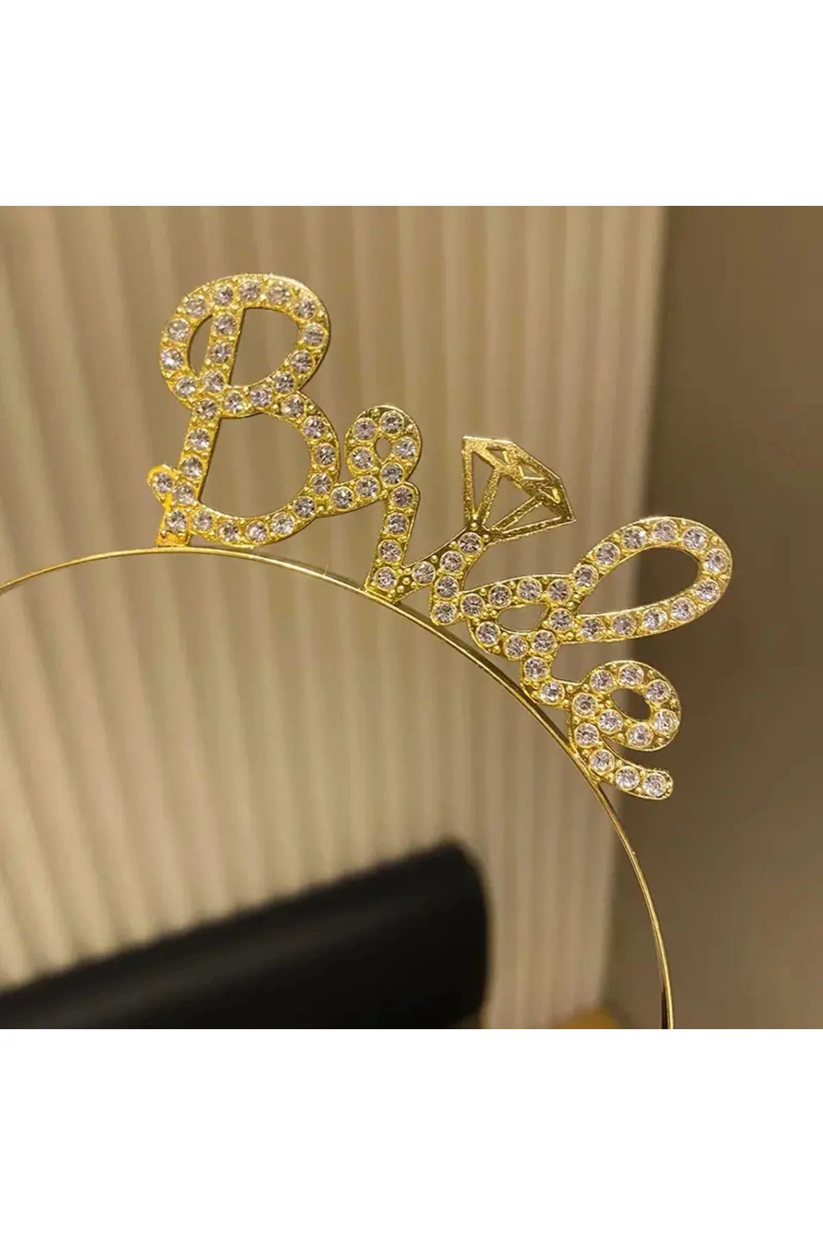 Altın Renkli Taşlı “bride” Gelin Tacı – El Yazısı Yazı Tipiyle - Just Cheap Store Görsel 2