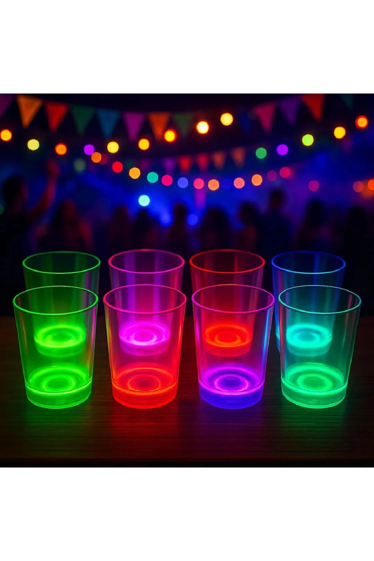 Karanlıkta Yanan Gece Işığı Mega Glow Bardaklar 8 Adet 8.5 X 10.5 Cm