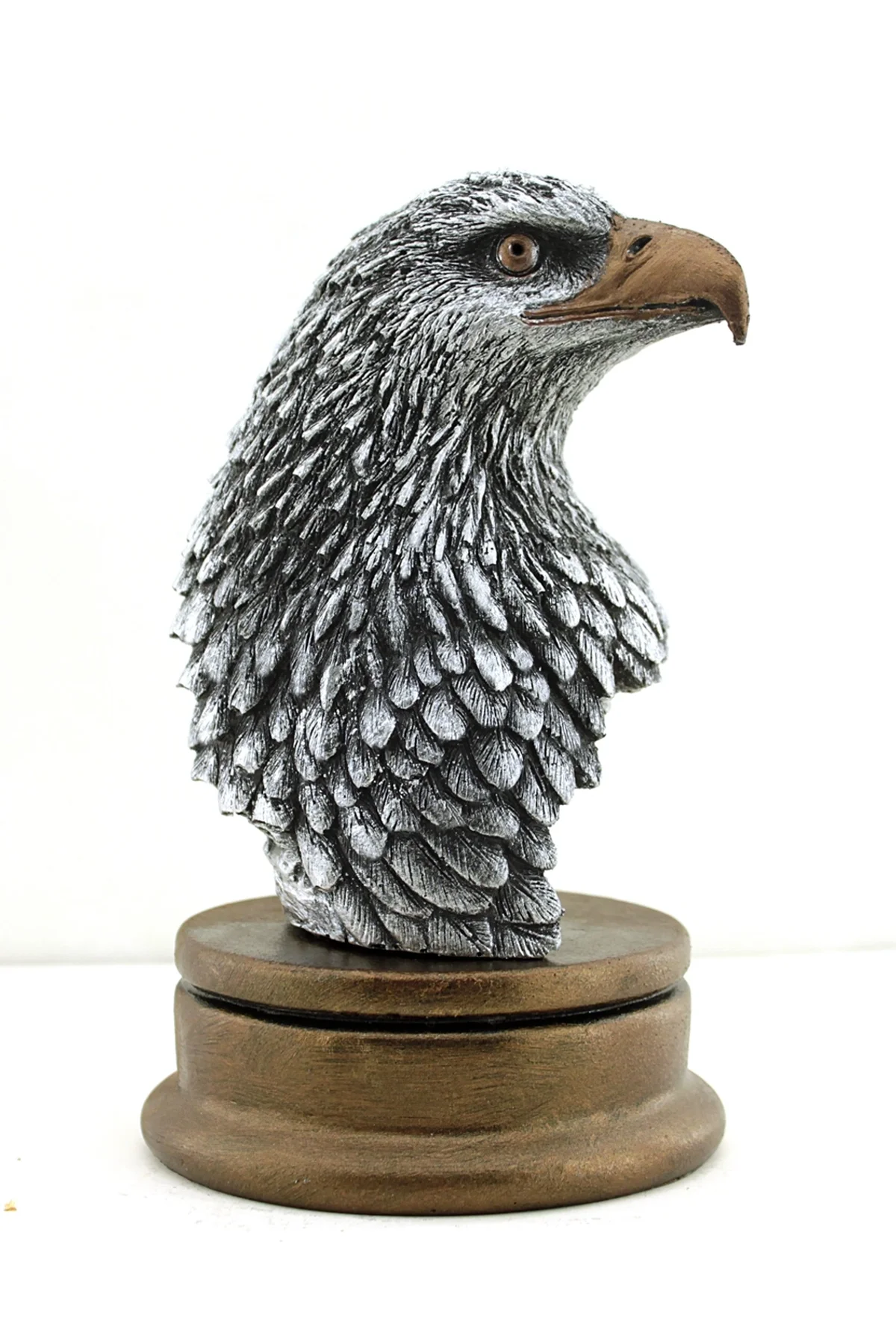 Kartal Büstü 047