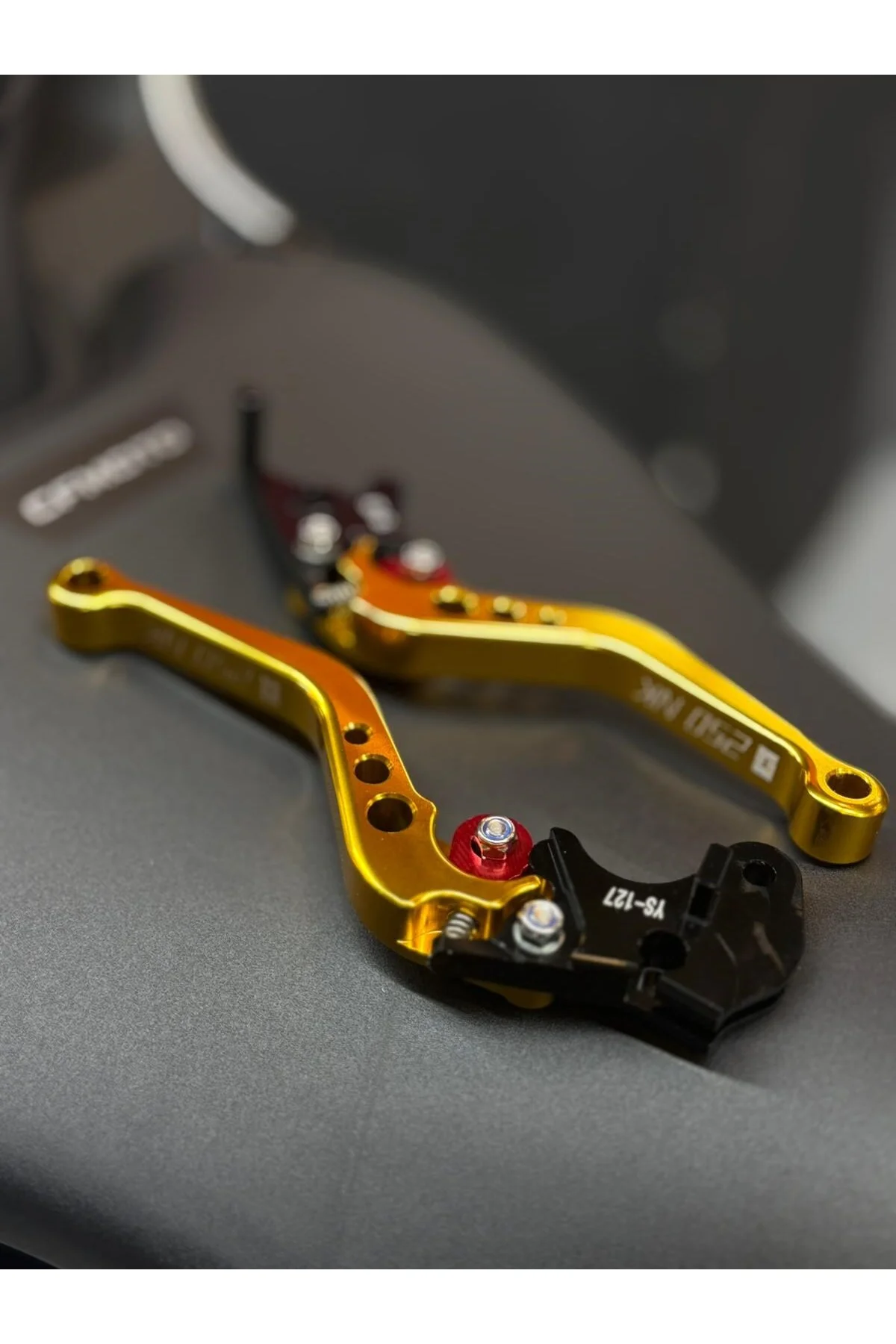 CF MOTO NK250 SPOR MANET - GOLD - WUTUTUMOTORS Görsel 4