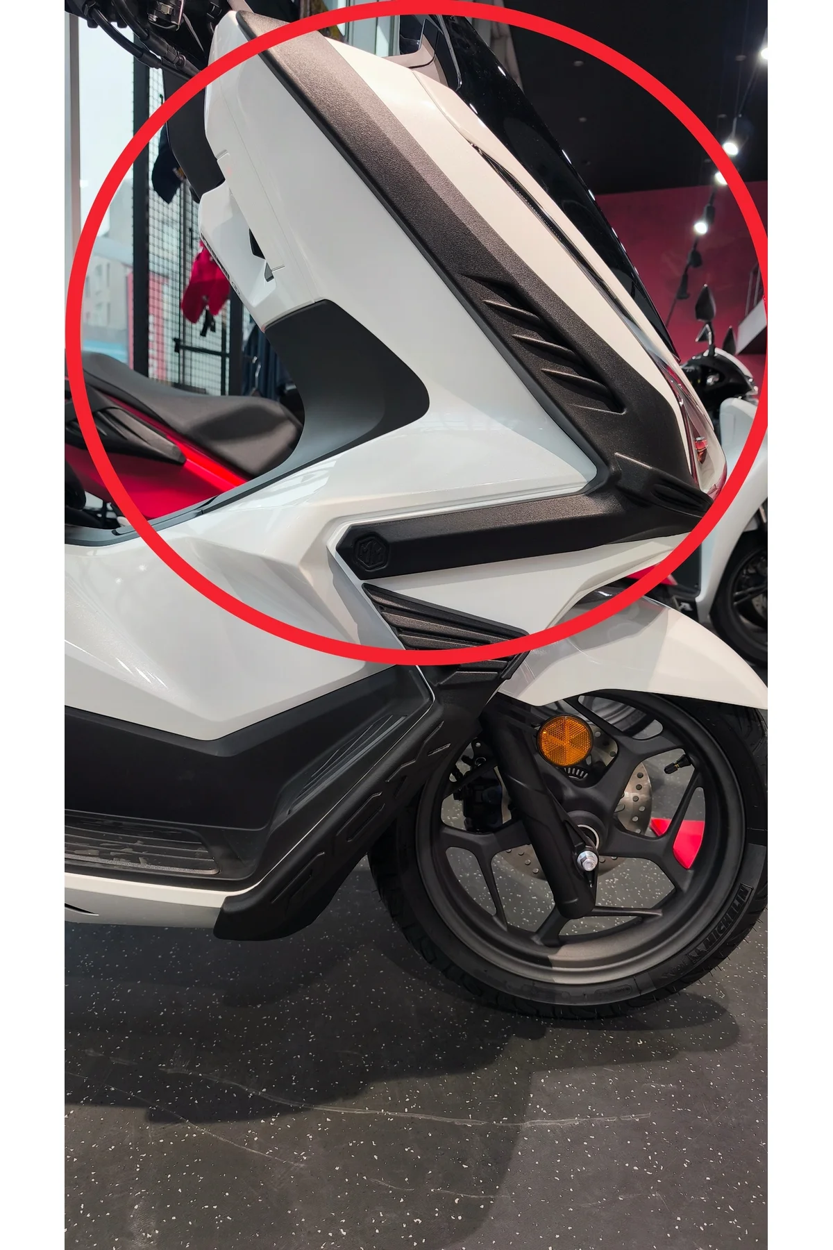 HONDA PCX 125 (2025-2026) ÜST BACAK KORUMA - modimot Görsel 2