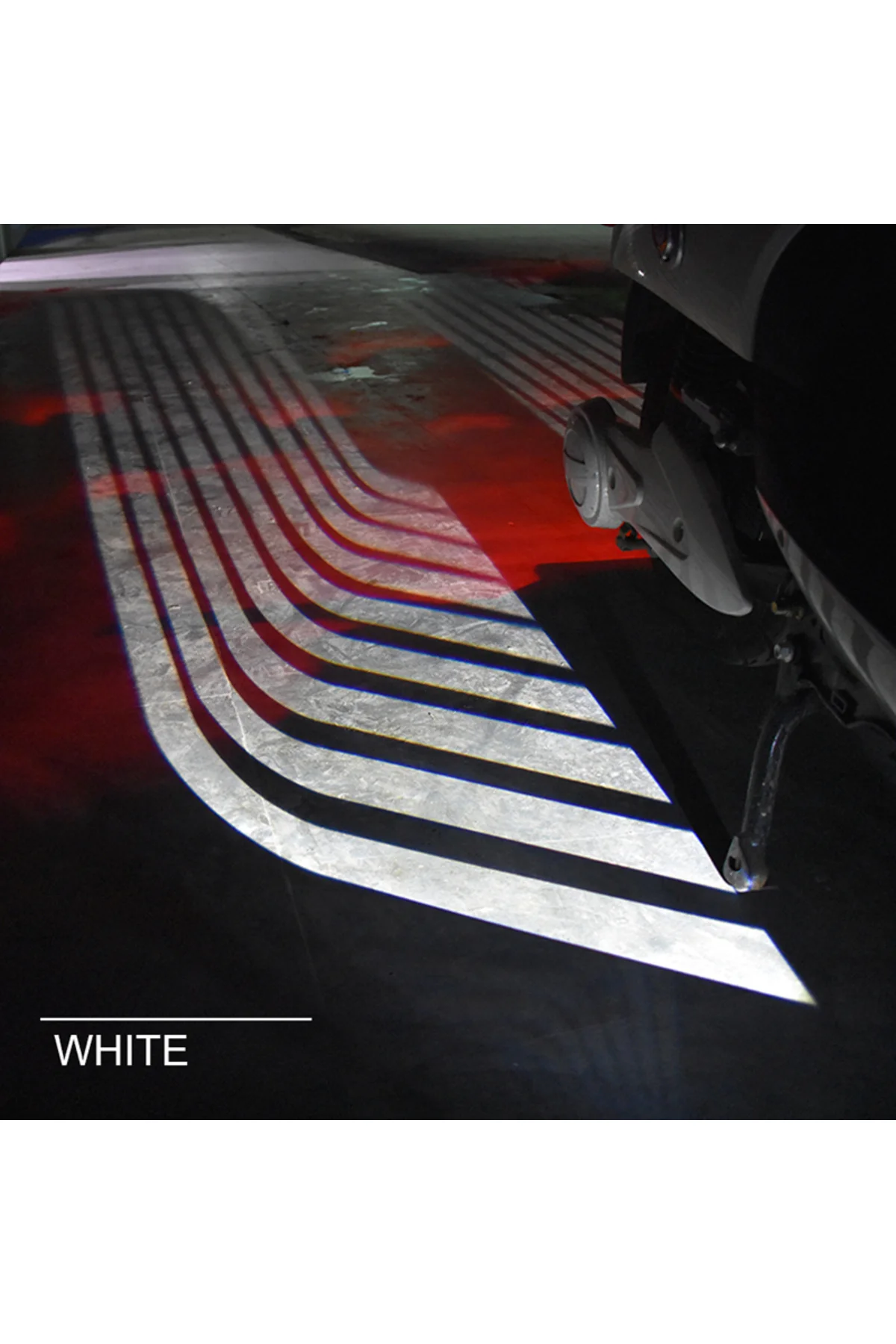 Araba motosiklet melek kanatları LED projeksiyon lambası lazer karşılama ışığı Beyaz - pazariz Görsel 4